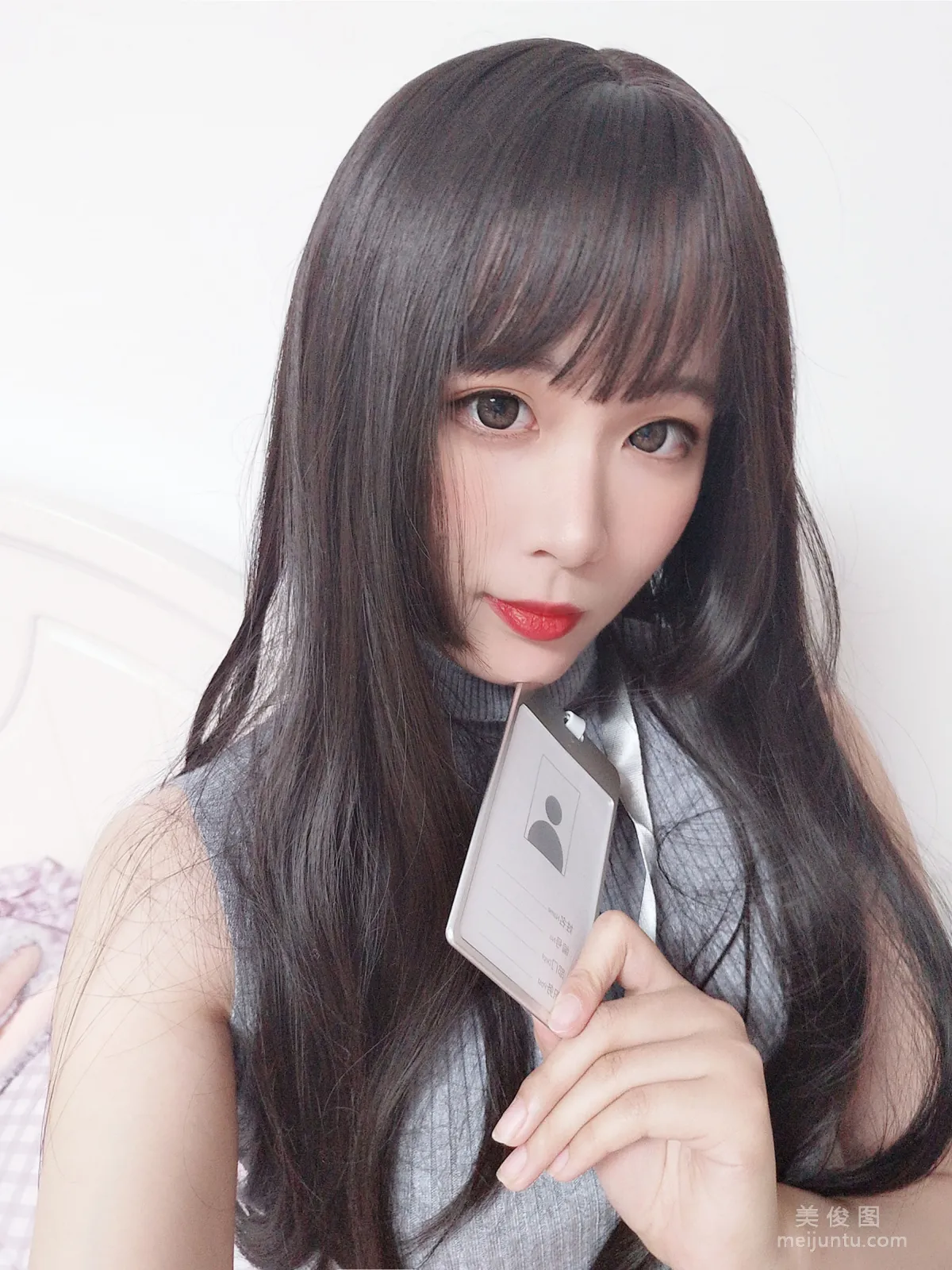 [Web Idol COSER Photo] Xuanxiao Xuejie, Workplace Newcomer OL photo 14