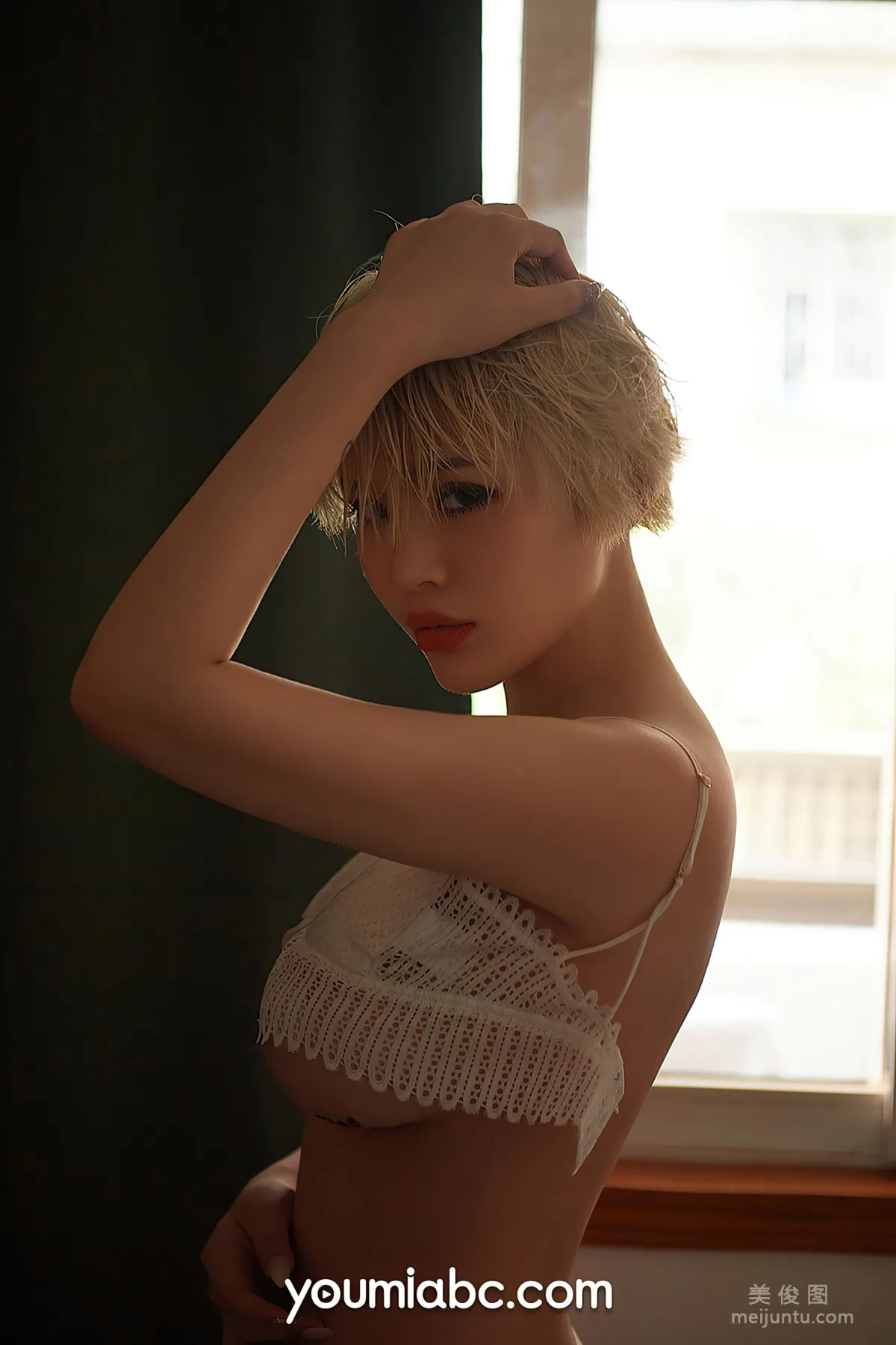 Heidi: YouMi photo 13