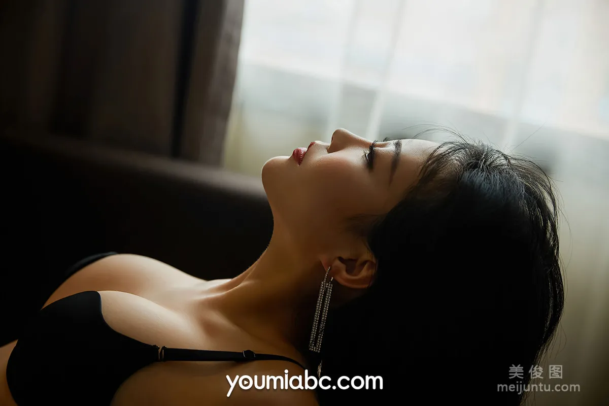 [尤蜜YouMi]  小影 - 婀娜多姿 套图13