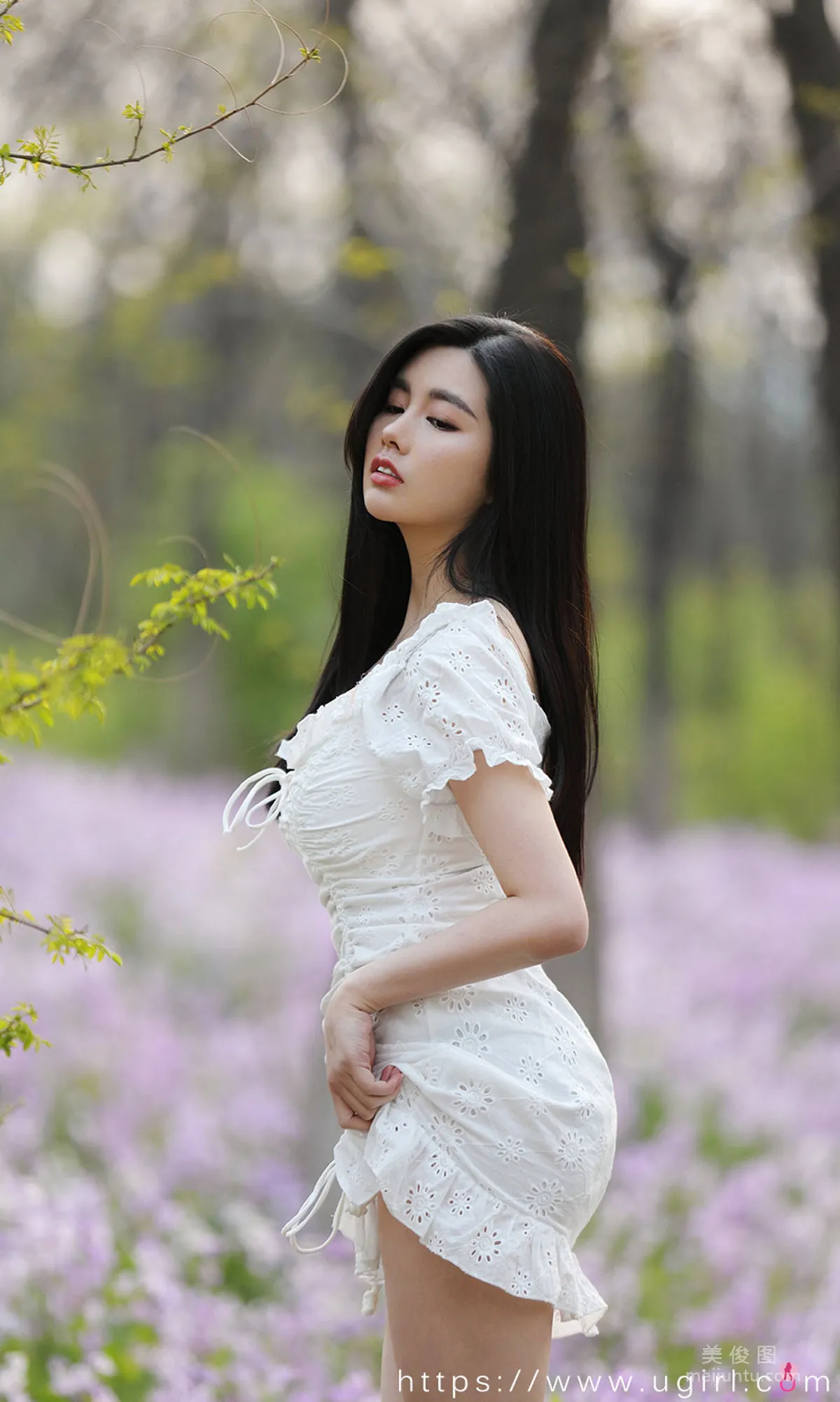 [Ugirls App] No.2099 Na Lu - Outdoor Temptation photo 35