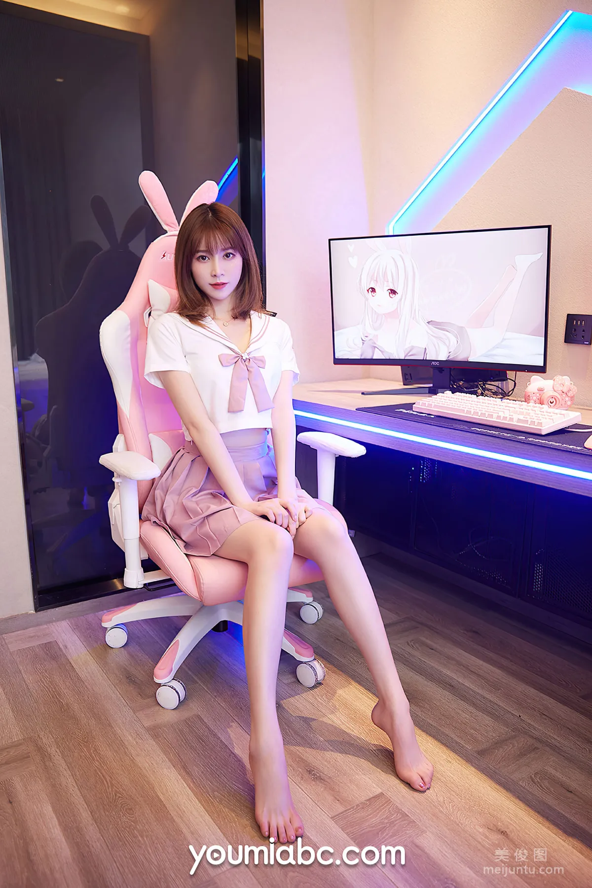[YouMi] YOYO Youyou - Super Cute E-Sports Girl photo 2
