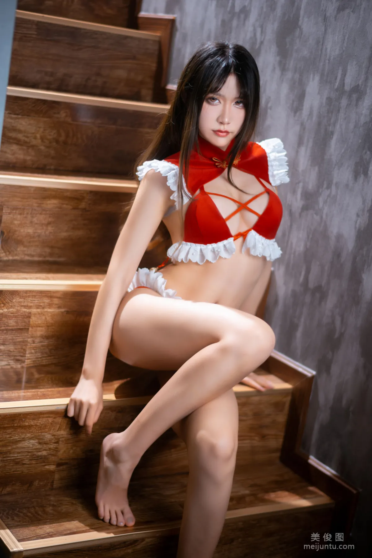 [网红COSER] 动漫博主阮邑_Fairy - 大象 红色 套图1