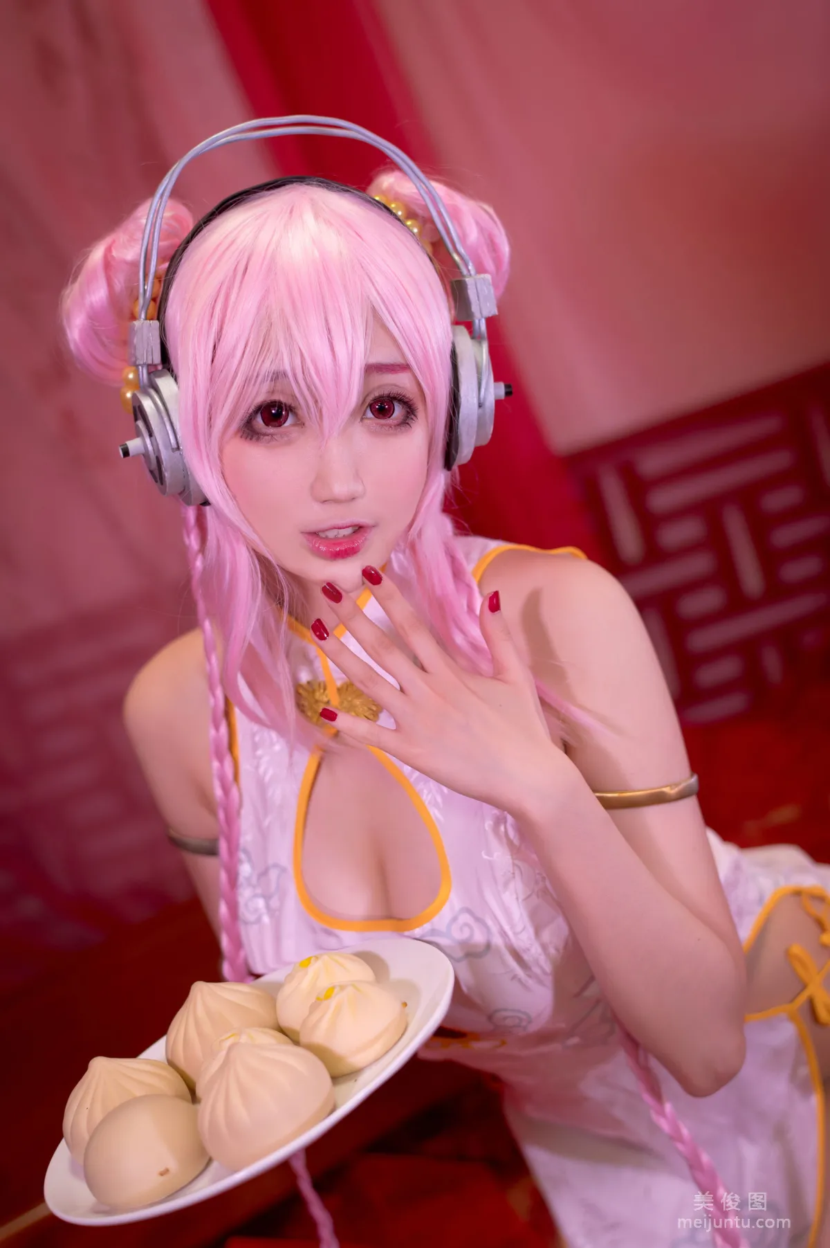 [Web Idols COSER Photos] Zhouji Shike Aitu Tu, Qipao Sonico Set photo 12