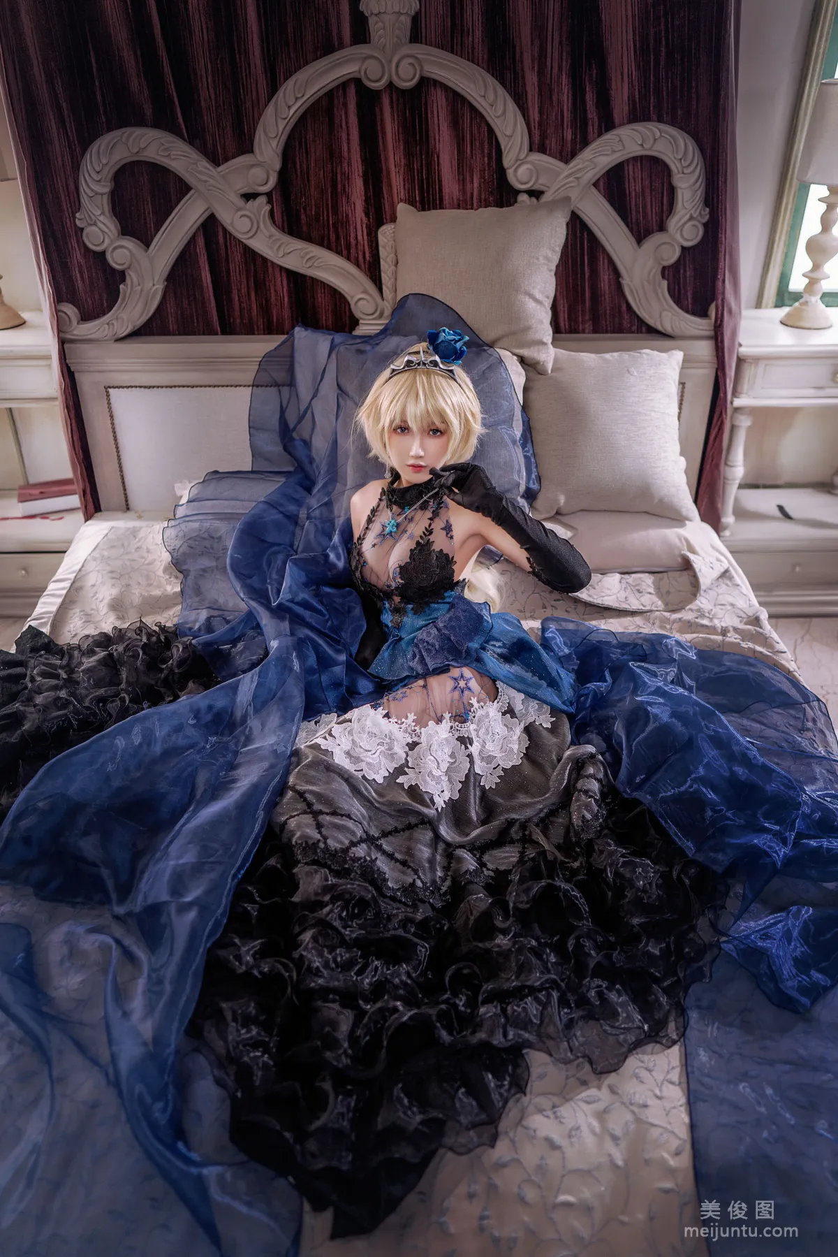 [Internet Celebrity COSER Photos] Abao Yeshi Tuniang - Jeanne Wedding Dress photo 14