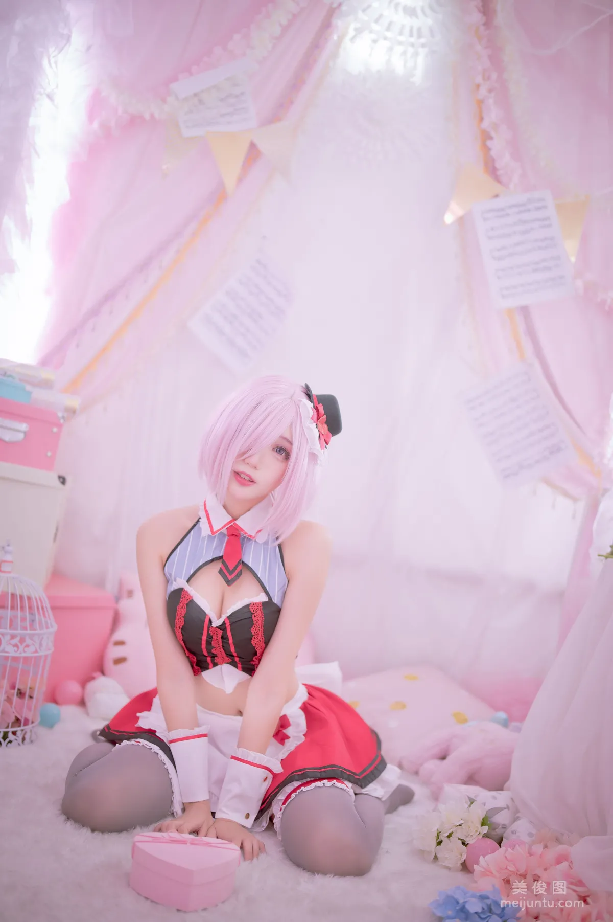 [Web Idols Coser Photo] Zhouji Shike Aitu Tu, Mash Valentine's Day Set photo 23