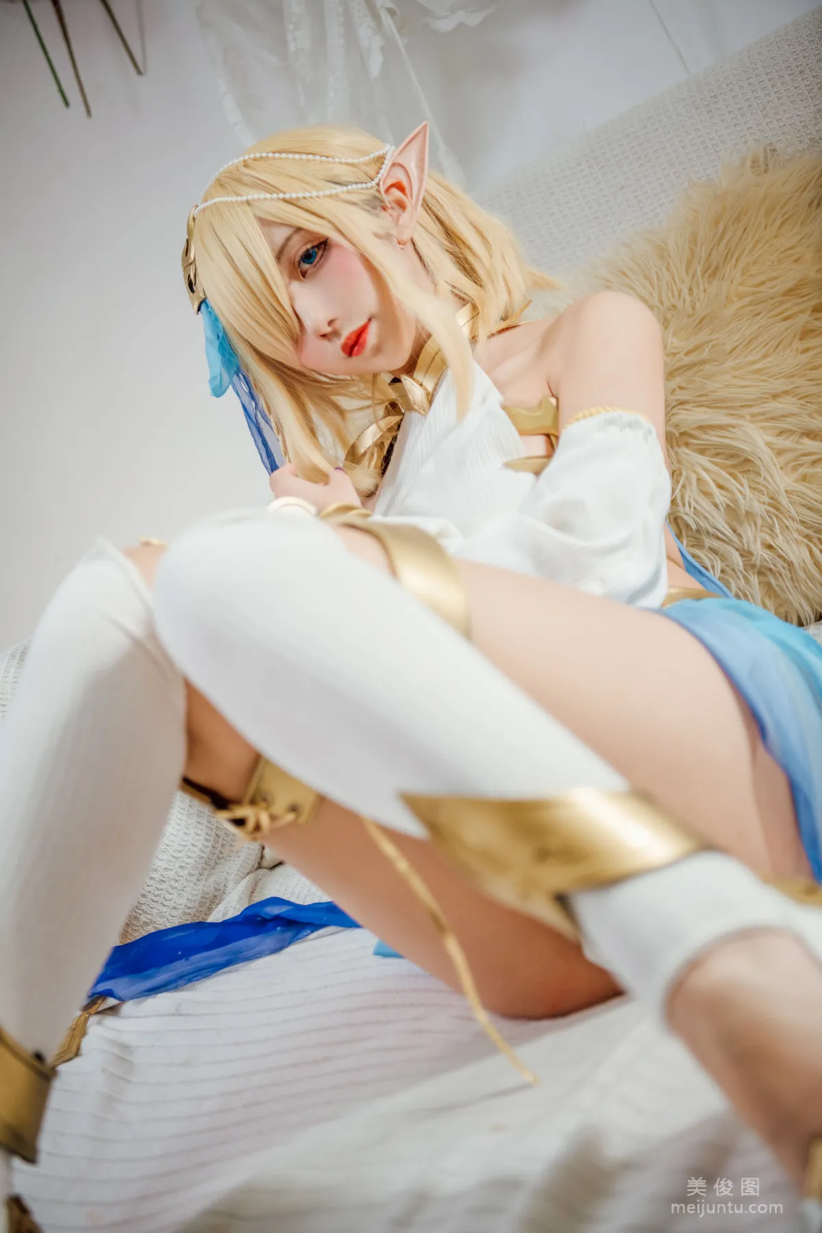 Jiuqu Jean: Web Idols photo 17