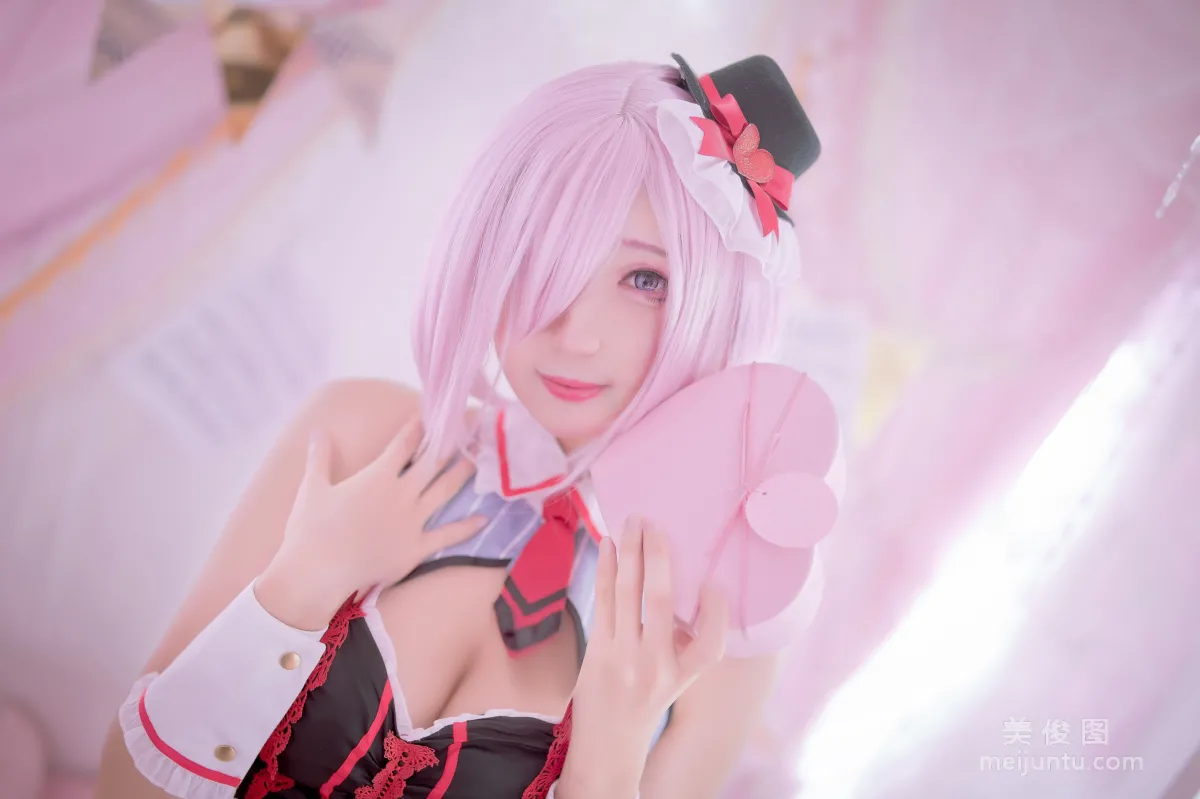[Web Idols Coser Photo] Zhouji Shike Aitu Tu, Mash Valentine's Day Set photo 24