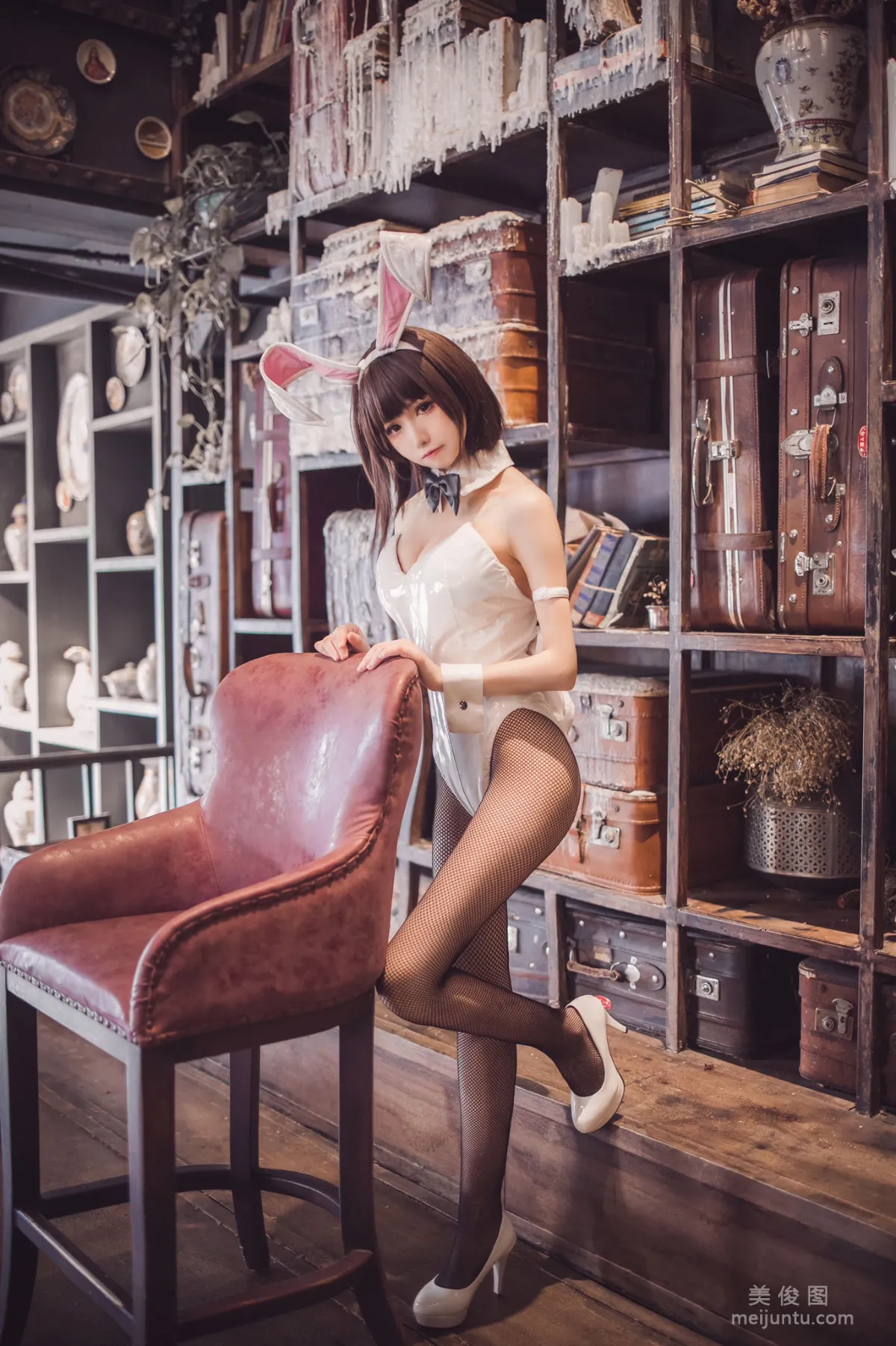 [Web Celebrity COSER Photos] Coser Yiyi - Megumi Kato Bunny Girl photo 28