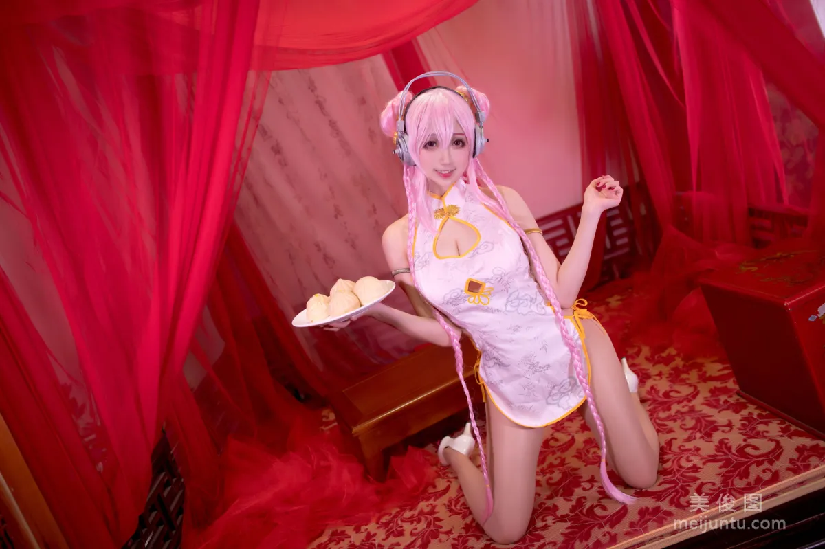 [Web Idols COSER Photos] Zhouji Shike Aitu Tu, Qipao Sonico Set photo 8