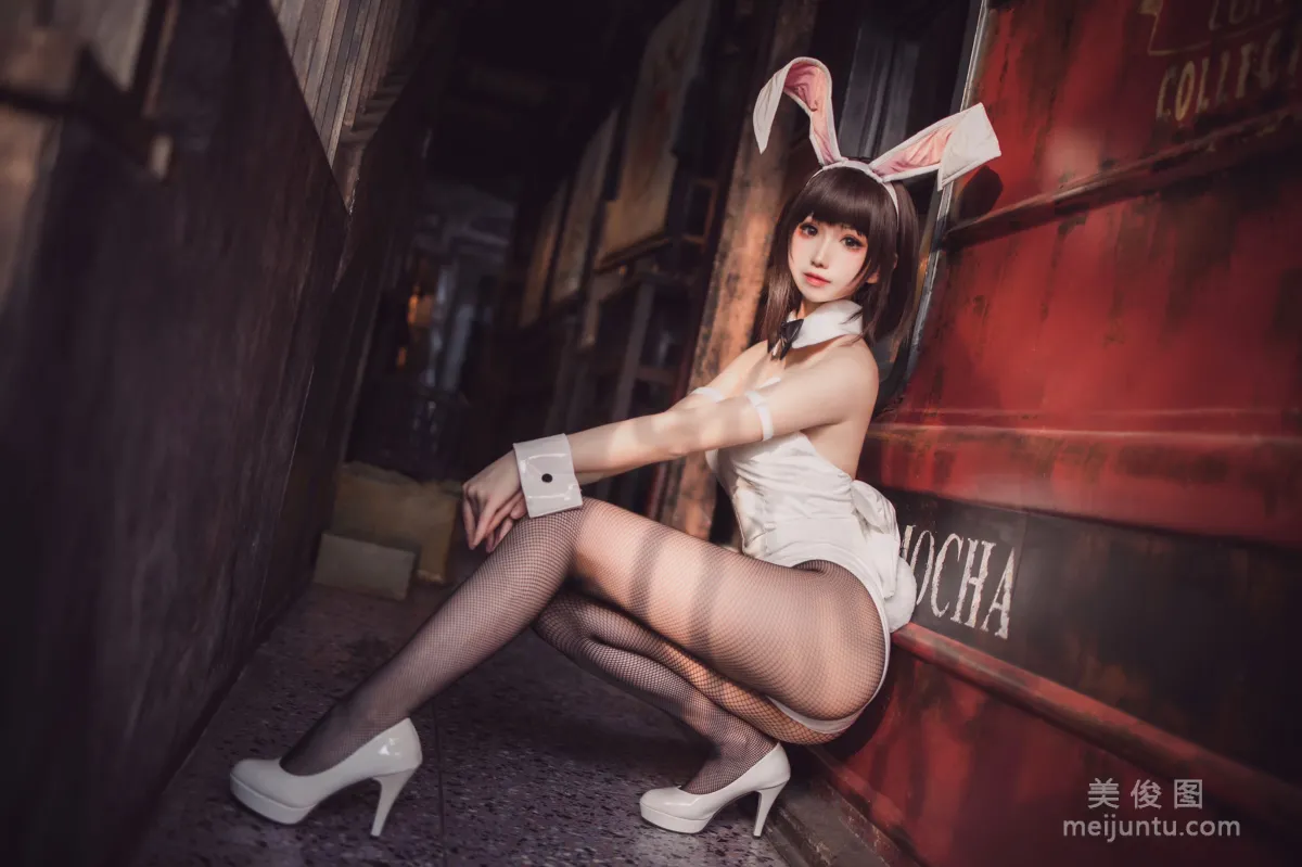 [Web Celebrity COSER Photos] Coser Yiyi - Megumi Kato Bunny Girl photo 50