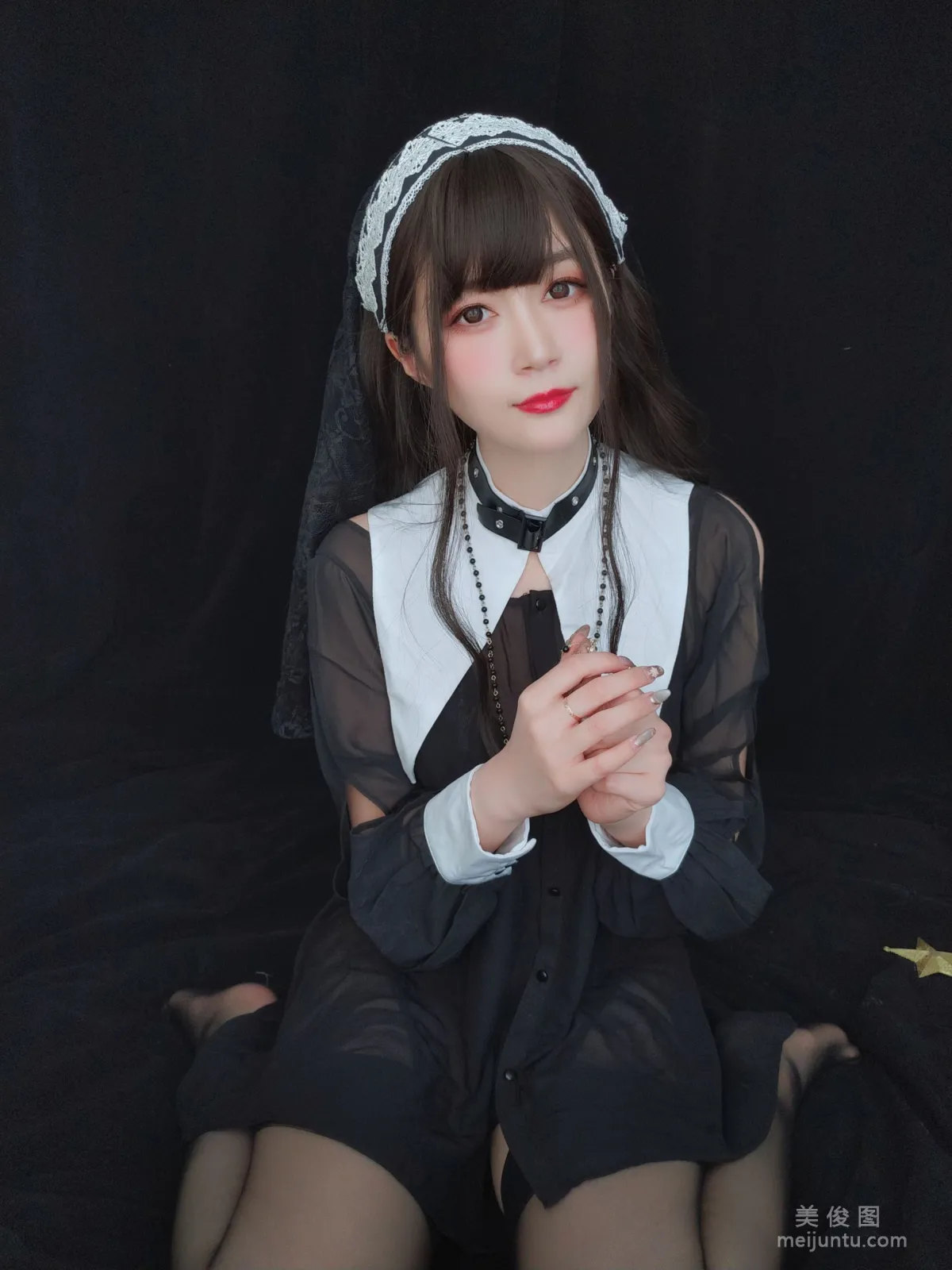 Baiyin 81: Web Idols photo 4