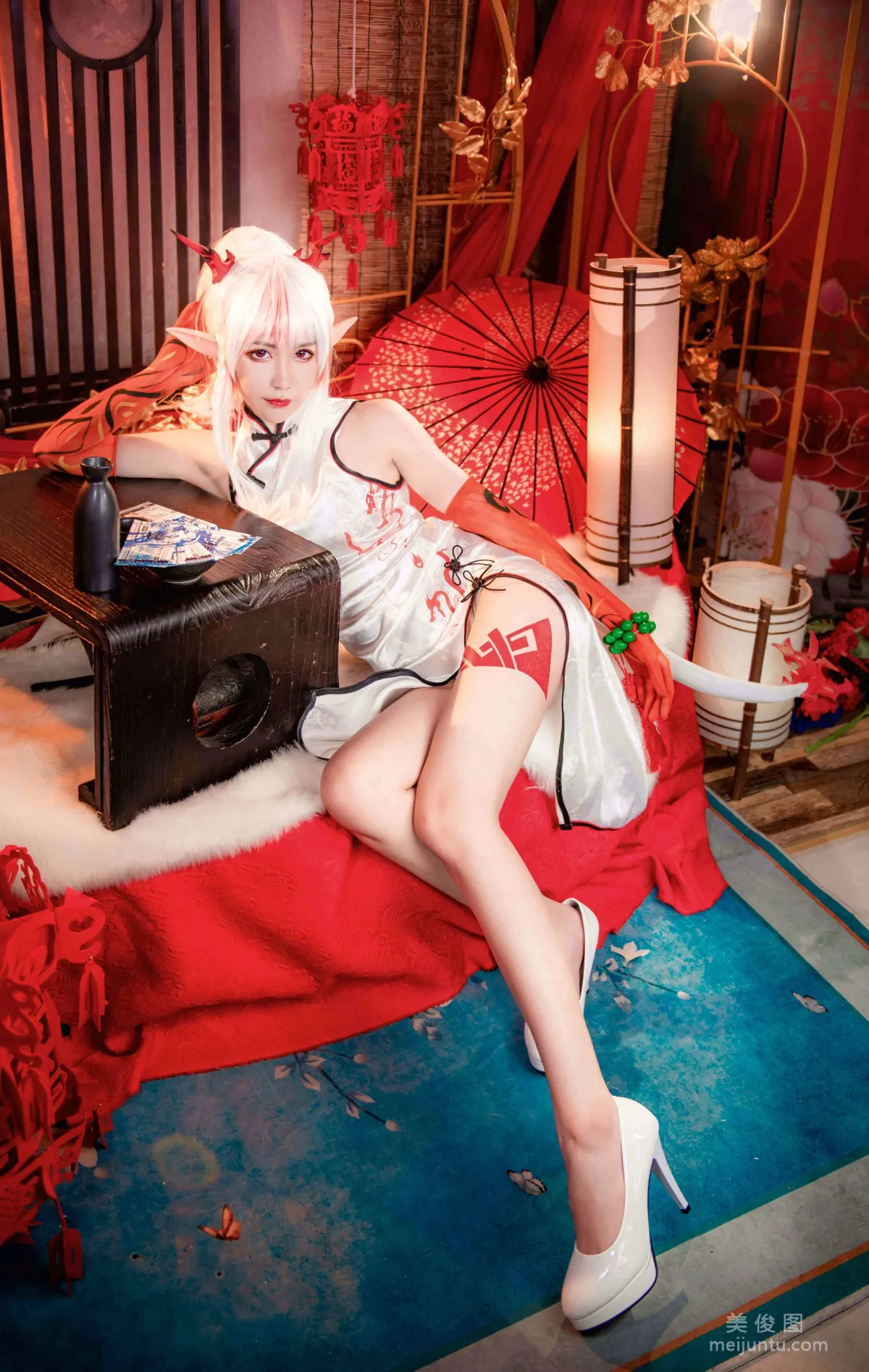 [Web Idols Coser Photos] Anime Blogger Ruanyi Fairy, Arknights Nian Set photo 2