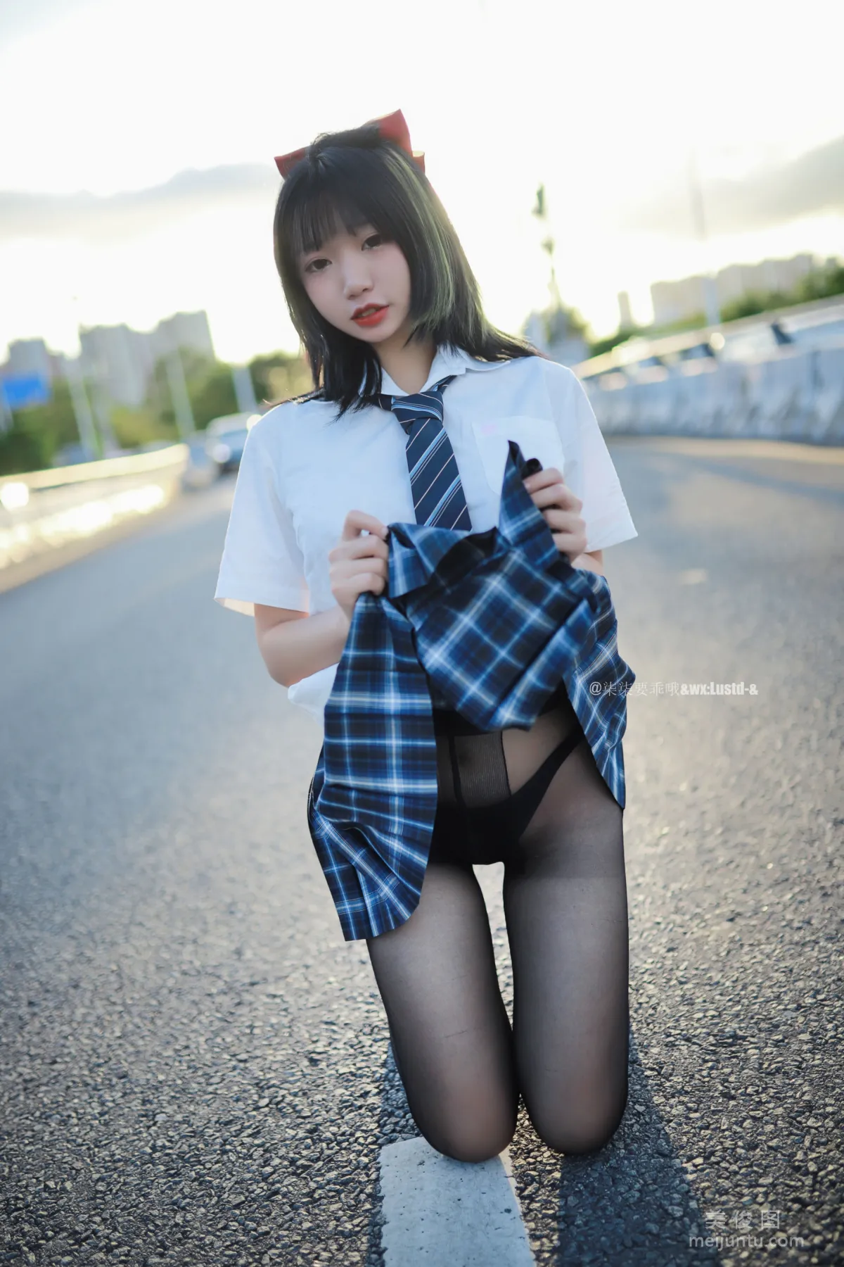 [Internet Celebrity COSER Photo] Anime Blogger Qiqi Yaoguai O - Afternoon JK Set photo 27