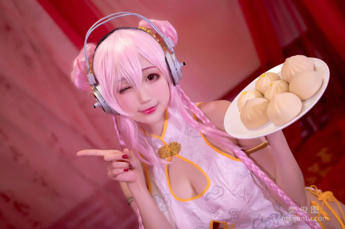 [Web Idols COSER Photos] Zhouji Shike Aitu Tu, Qipao Sonico Set photo 11
