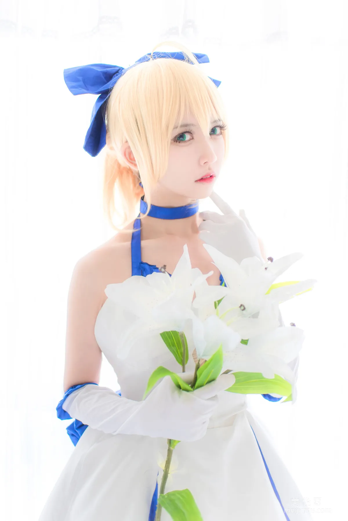Manyu Feier: Web Idols photo 5