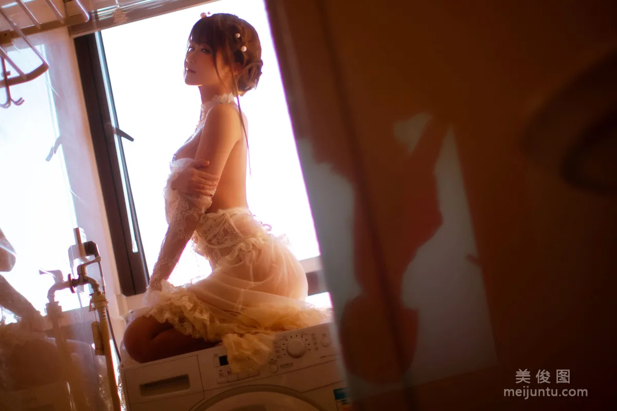Sandu 69: Web Idols photo 5