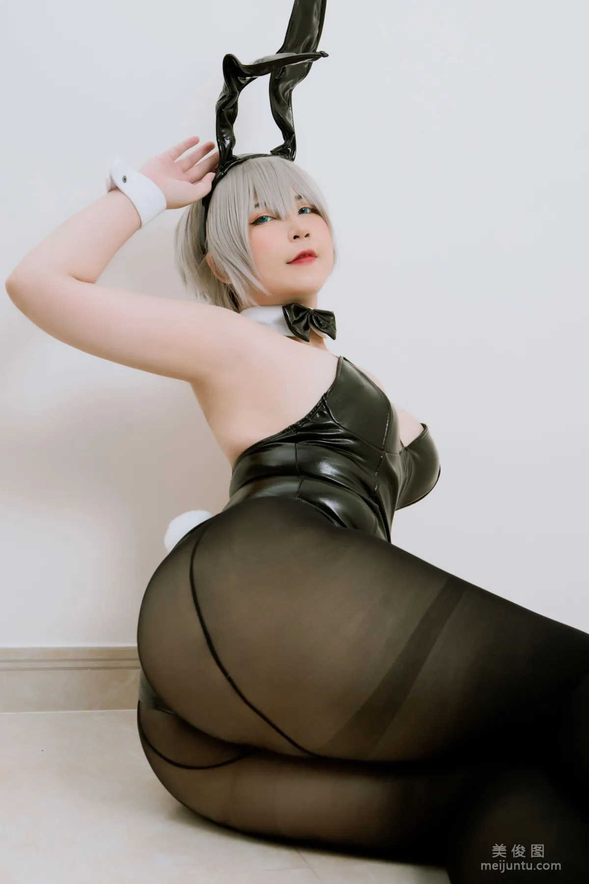[Web Idols Coser Photo] Uy Uy - Uzaki Bunny Suit photo 8