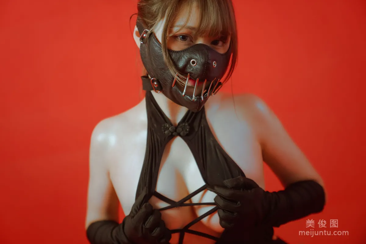 [网红COSER写真] 七月喵子 - 被捆的忍者 套图3