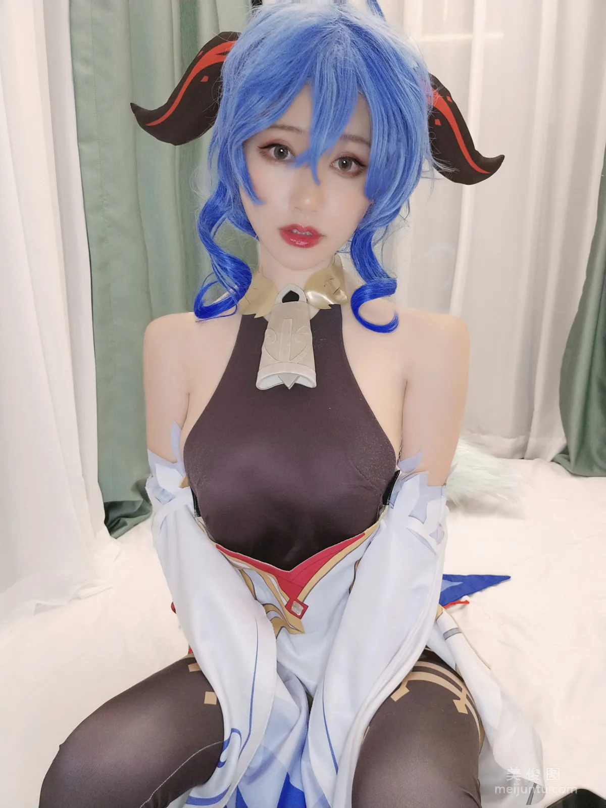 Muzhi Benguo: Web Idols photo 11