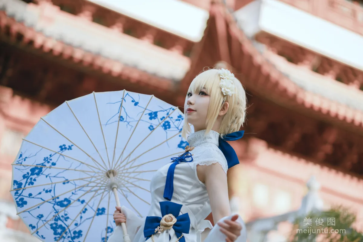 [Web Idols Coser Photos] Anime Blogger Fengjiangjiang v, saber qipao Set photo 3
