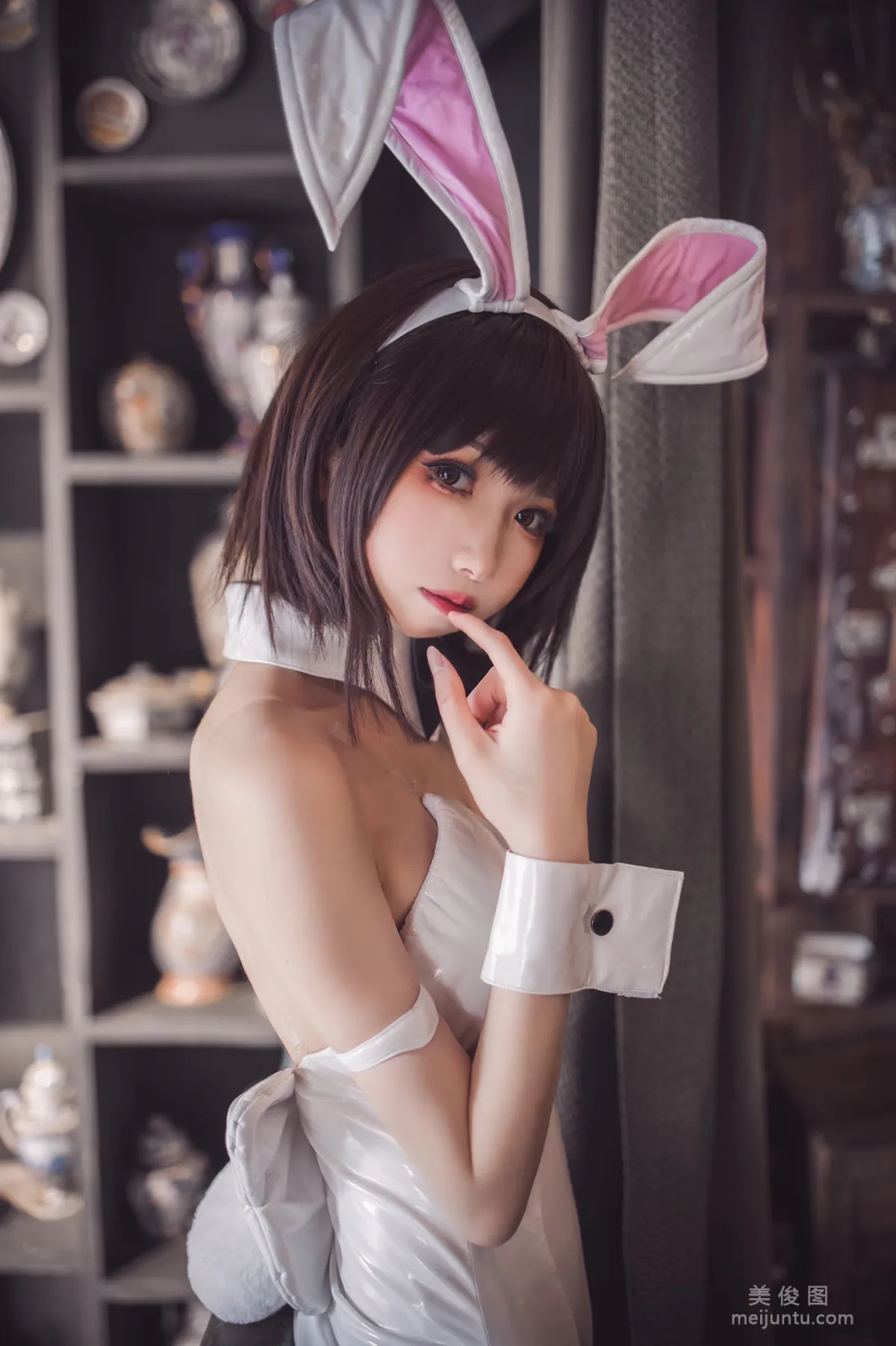 [Web Celebrity COSER Photos] Coser Yiyi - Megumi Kato Bunny Girl photo 51