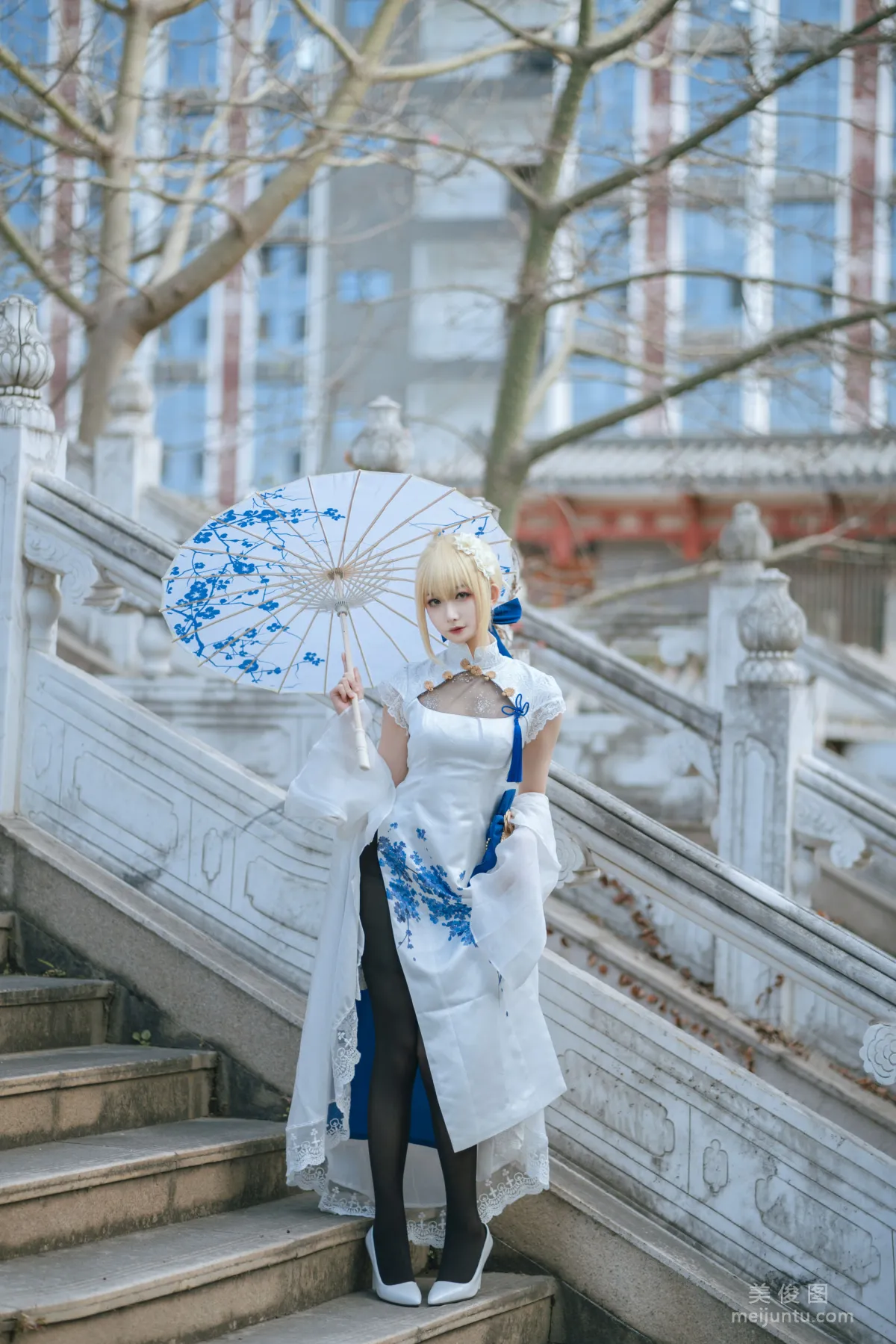 [Web Idols Coser Photos] Anime Blogger Fengjiangjiang v, saber qipao Set photo 9
