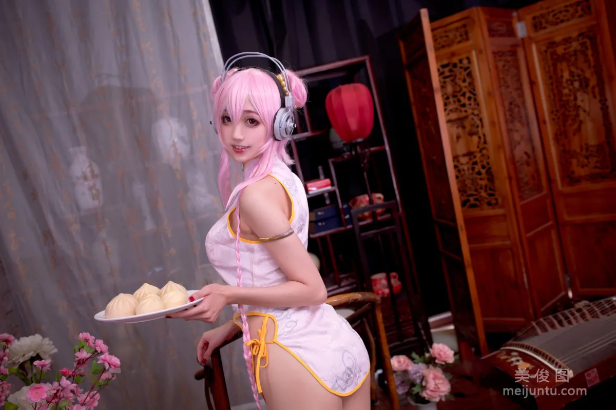 [Web Idols COSER Photos] Zhouji Shike Aitu Tu, Qipao Sonico Set photo 5