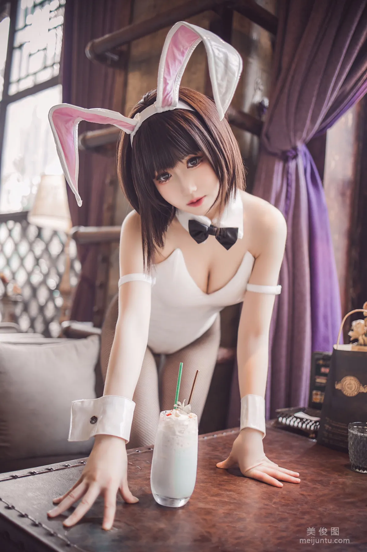 [Web Celebrity COSER Photos] Coser Yiyi - Megumi Kato Bunny Girl photo 49