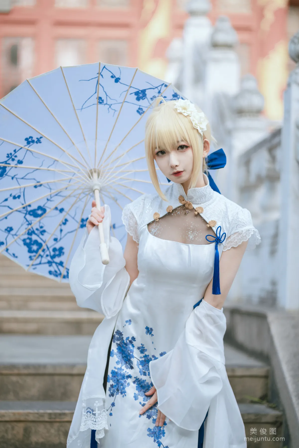 [Web Idols Coser Photos] Anime Blogger Fengjiangjiang v, saber qipao Set photo 10
