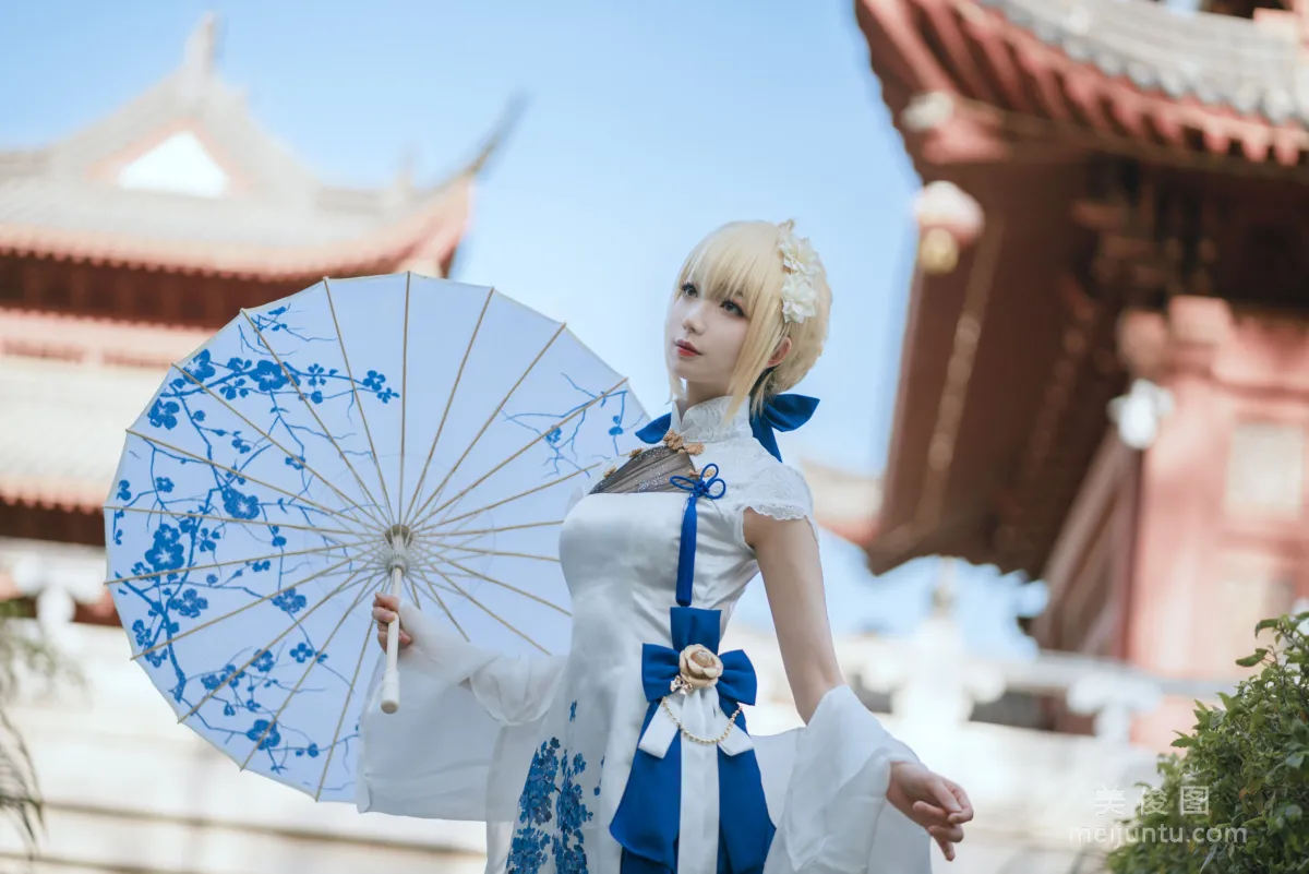 [Web Idols Coser Photos] Anime Blogger Fengjiangjiang v, saber qipao Set photo 2