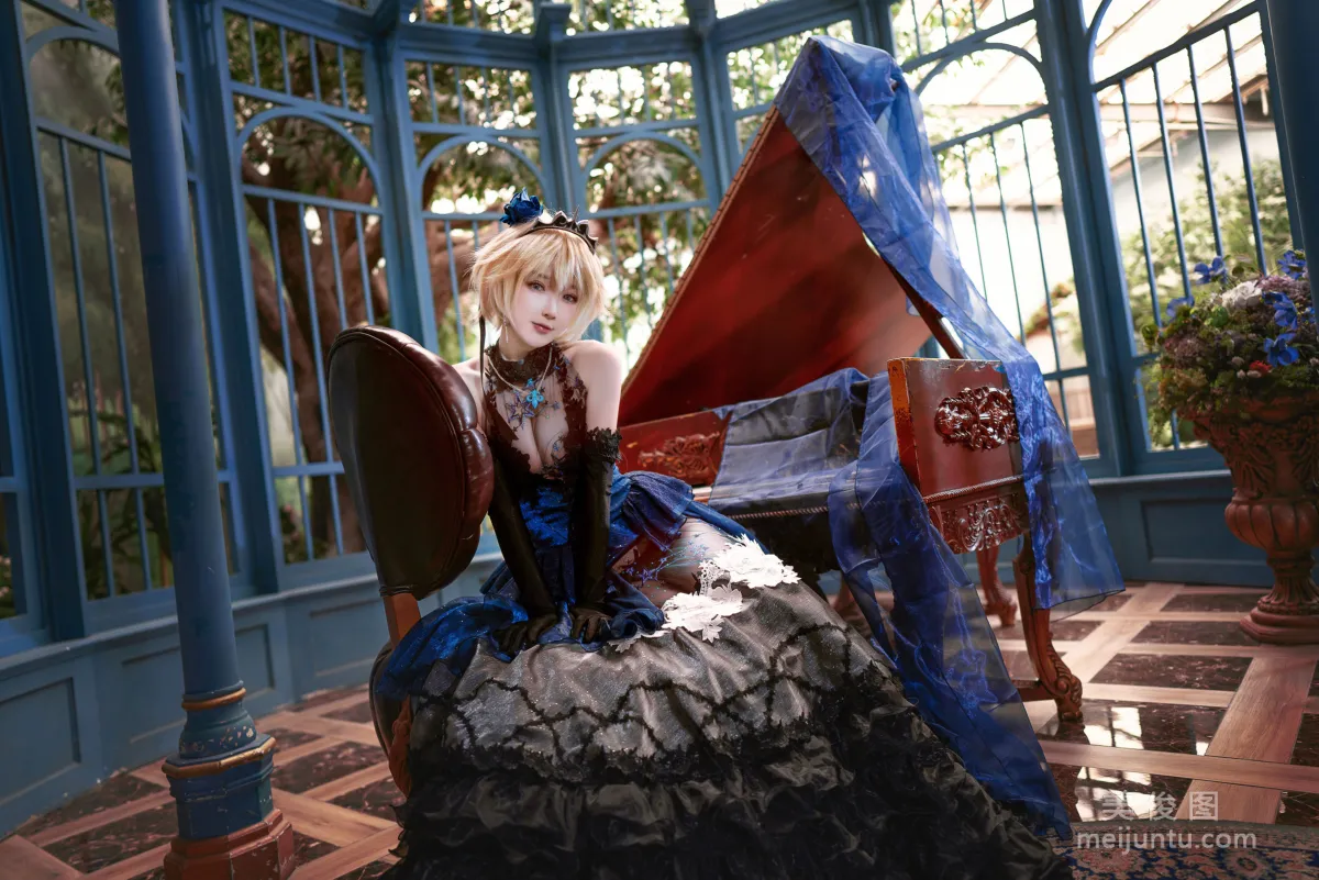 [Internet Celebrity COSER Photos] Abao Yeshi Tuniang - Jeanne Wedding Dress photo 6