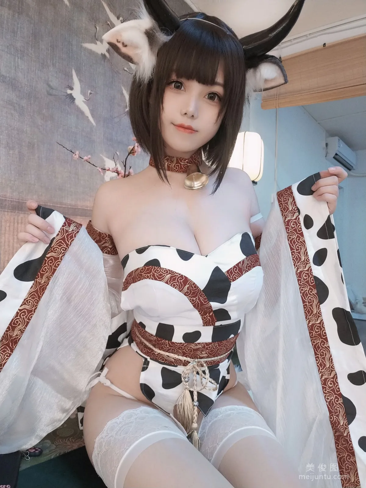 [Web Idols COSER Photo] Cute Young Girl Mizhi Maoqiu - Cow photo 5