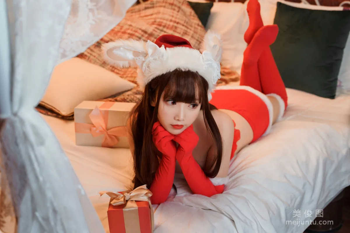 Cute Popular Coser Mianbing Xianer - Christmas Short Skirt Set photo 34