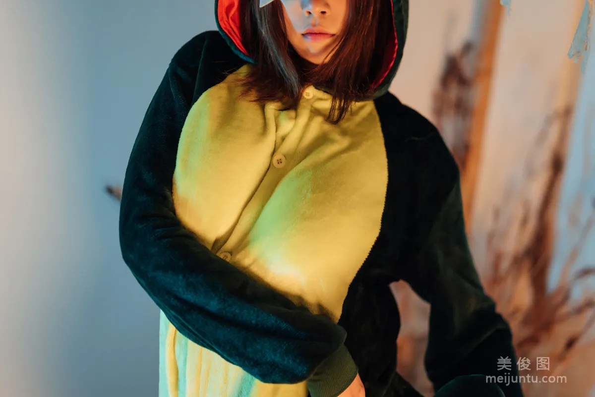Nai Xijiang: Web Idols photo 4