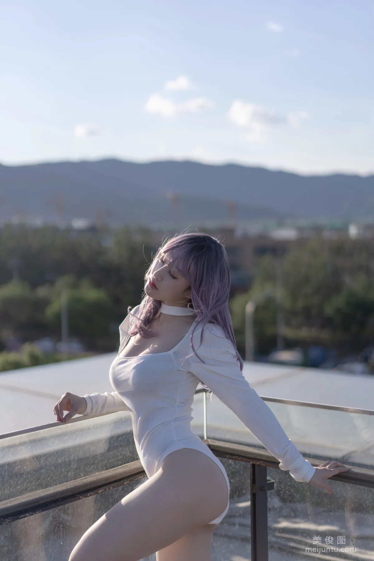 [Web Idols Photo] Anime Blogger Tuoweiba Mizuki - Rooftop Set photo 17