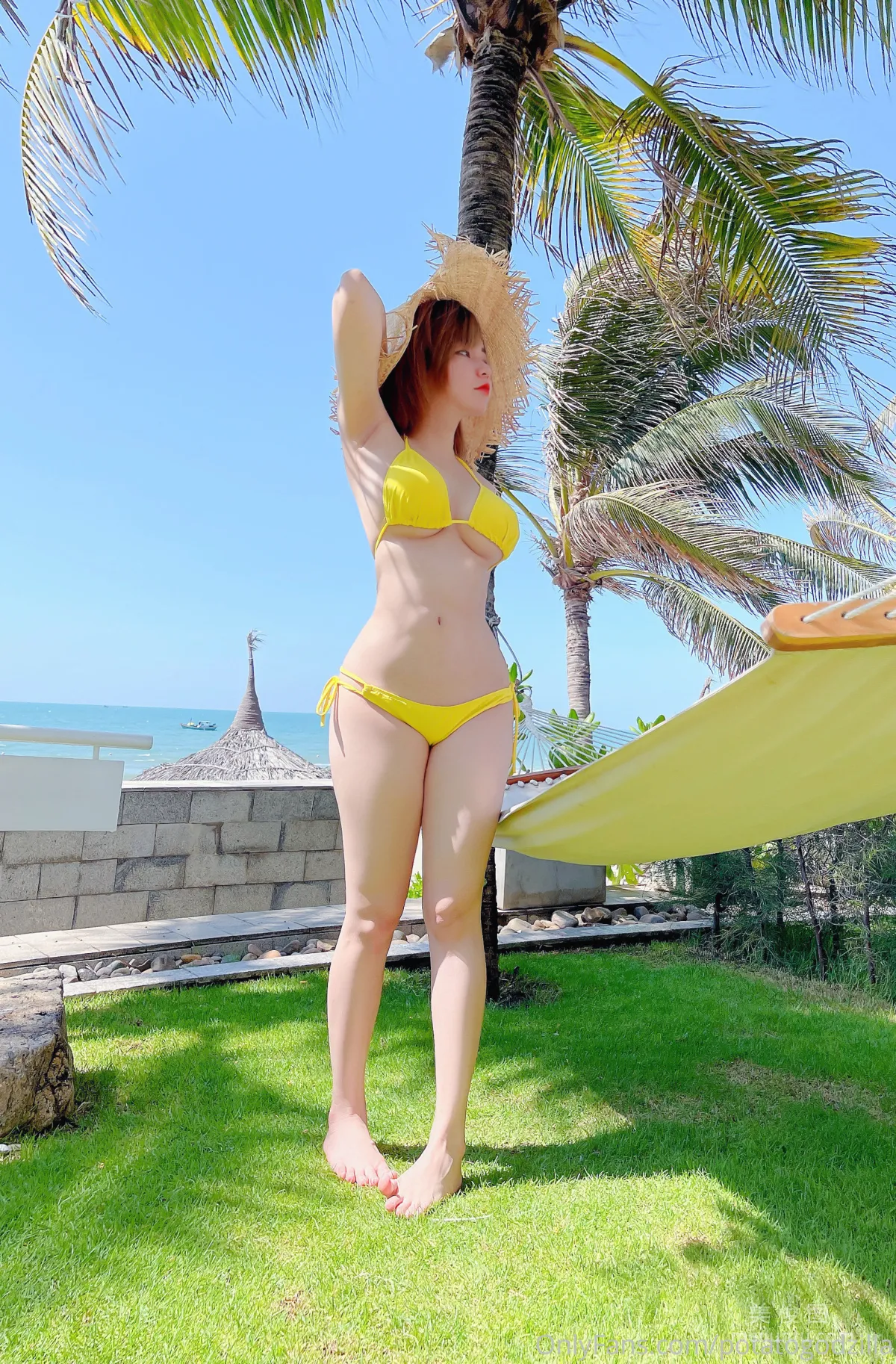 [Web Idols COSER Photos] Coser Girl Potato Godzilla - Yellow Bikini photo 7