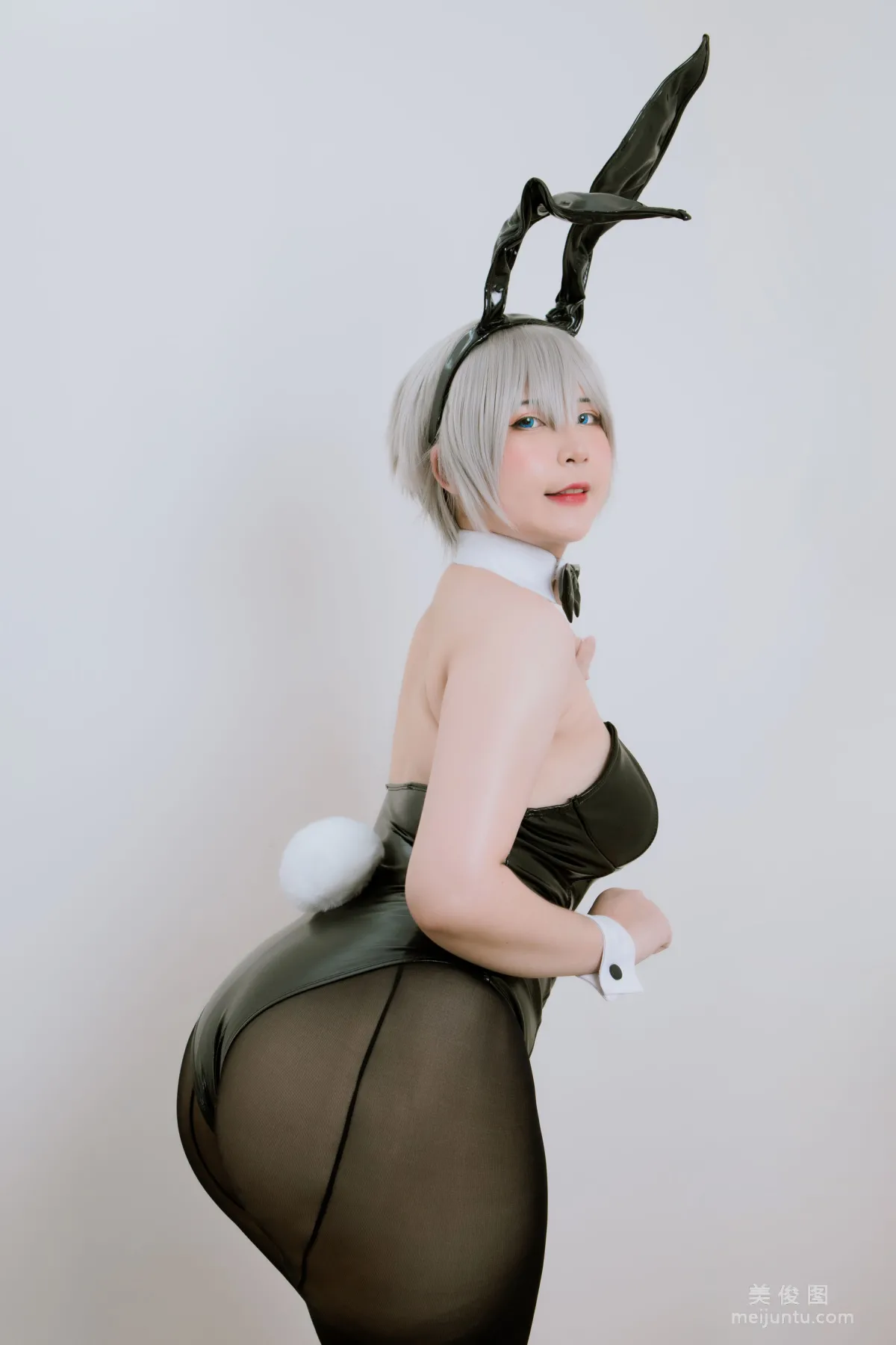 [Web Idols Coser Photo] Uy Uy - Uzaki Bunny Suit photo 3