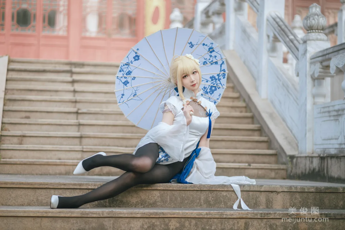 [Web Idols Coser Photos] Anime Blogger Fengjiangjiang v, saber qipao Set photo 26