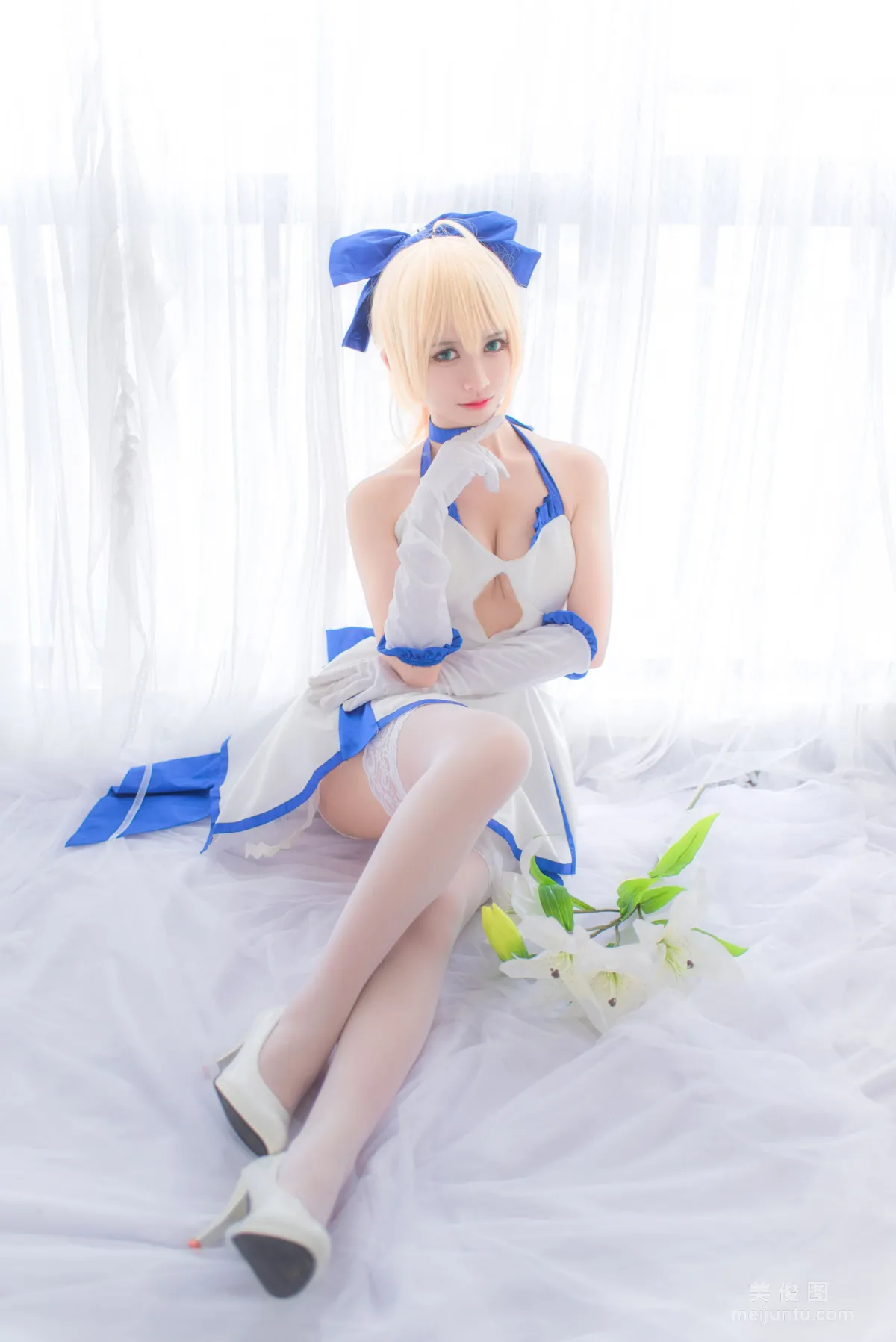 Manyu Feier: Web Idols photo 12