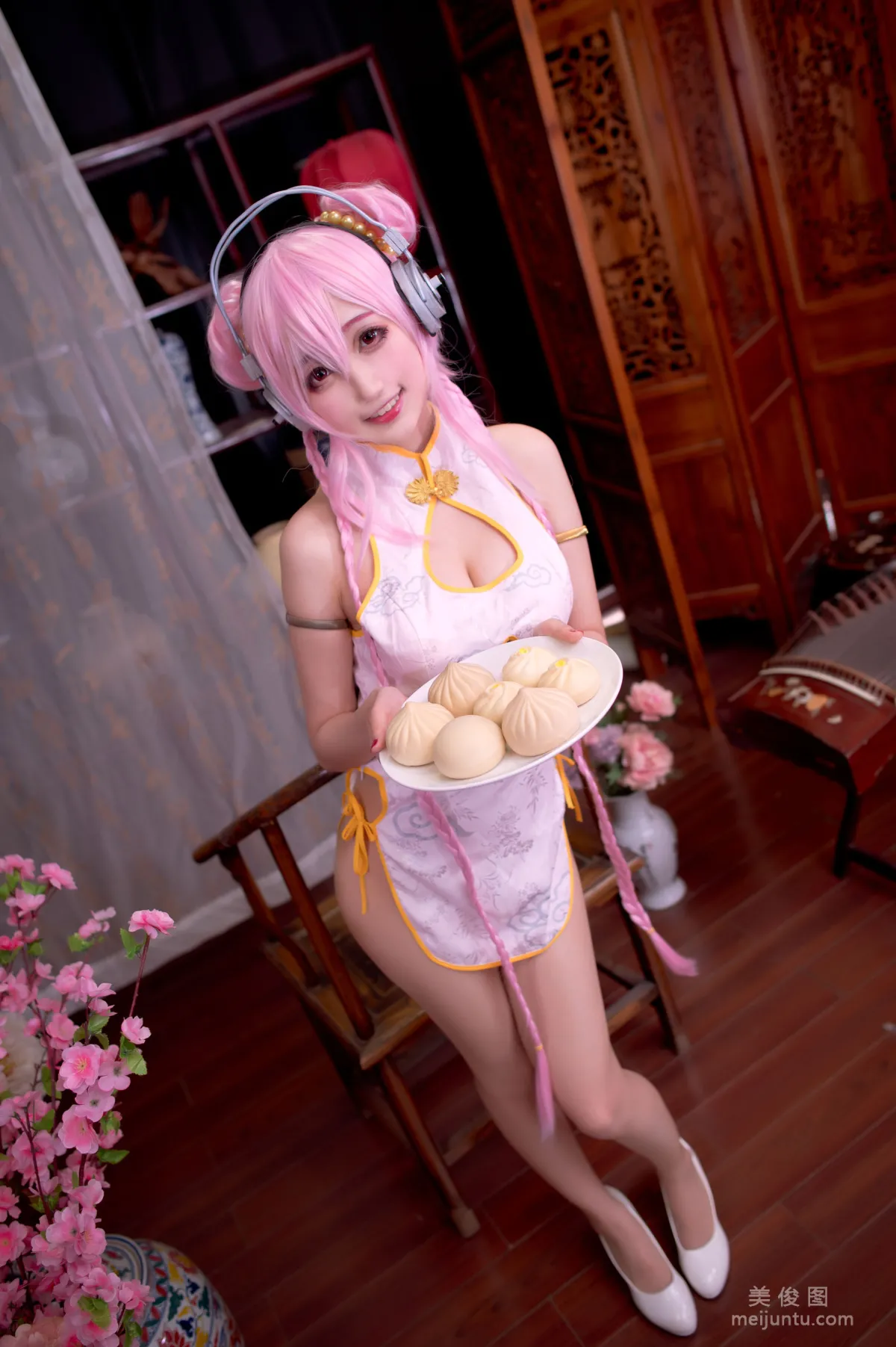 [Web Idols COSER Photos] Zhouji Shike Aitu Tu, Qipao Sonico Set photo 4