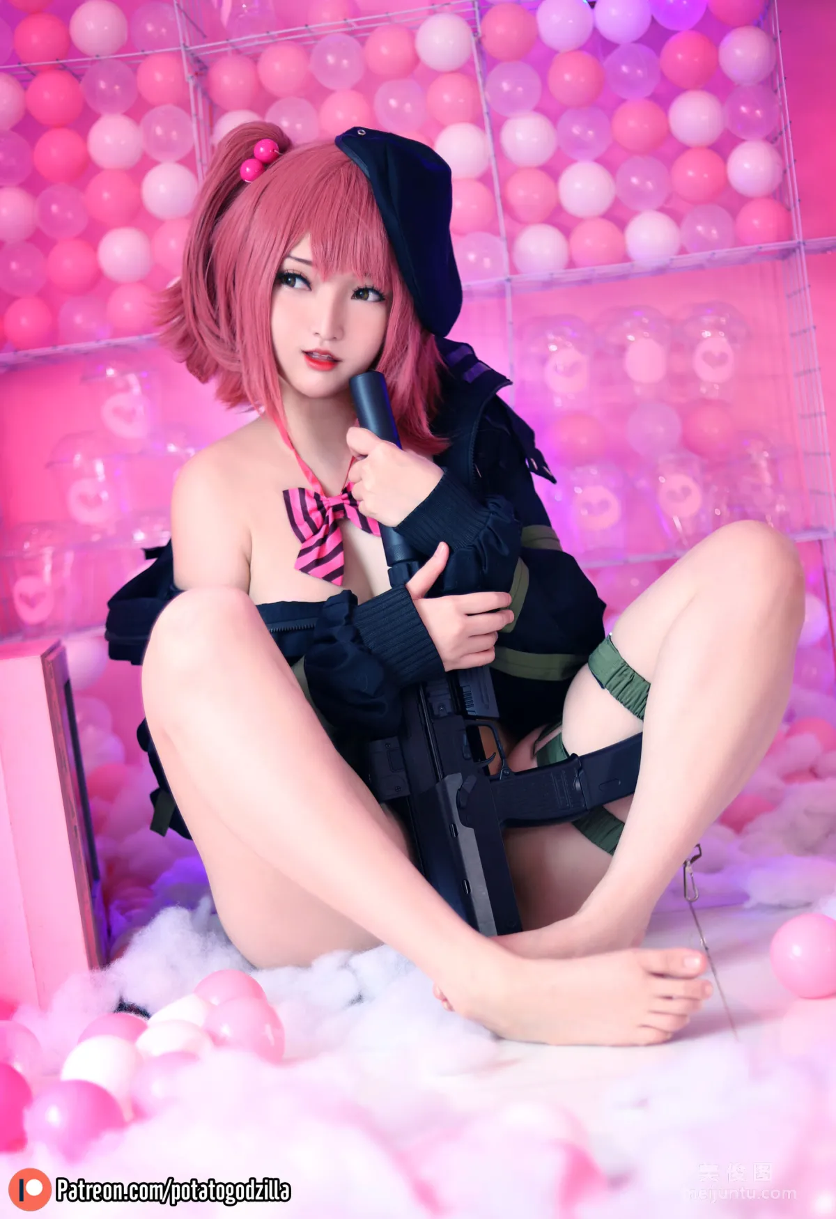 Coser Potato Godzilla, MP7 (Girls Frontline) Photo Set photo 39