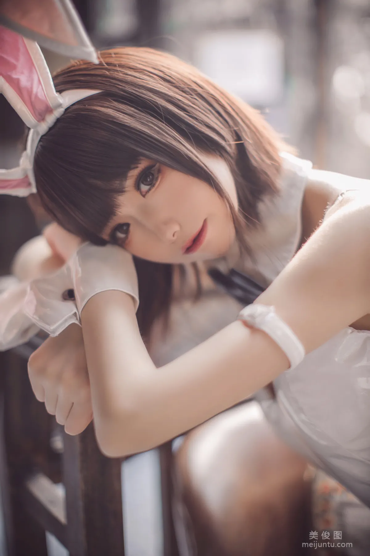 [Web Celebrity COSER Photos] Coser Yiyi - Megumi Kato Bunny Girl photo 35