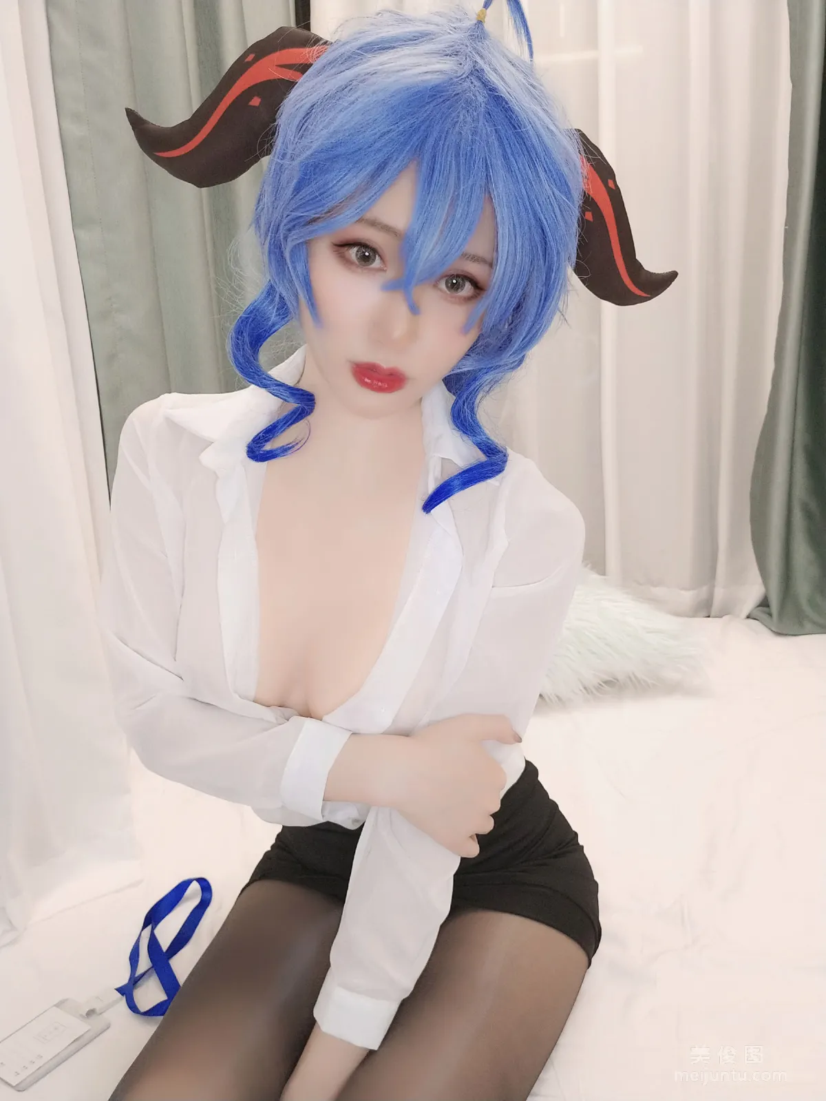 Muzhi Benguo: Web Idols photo 18