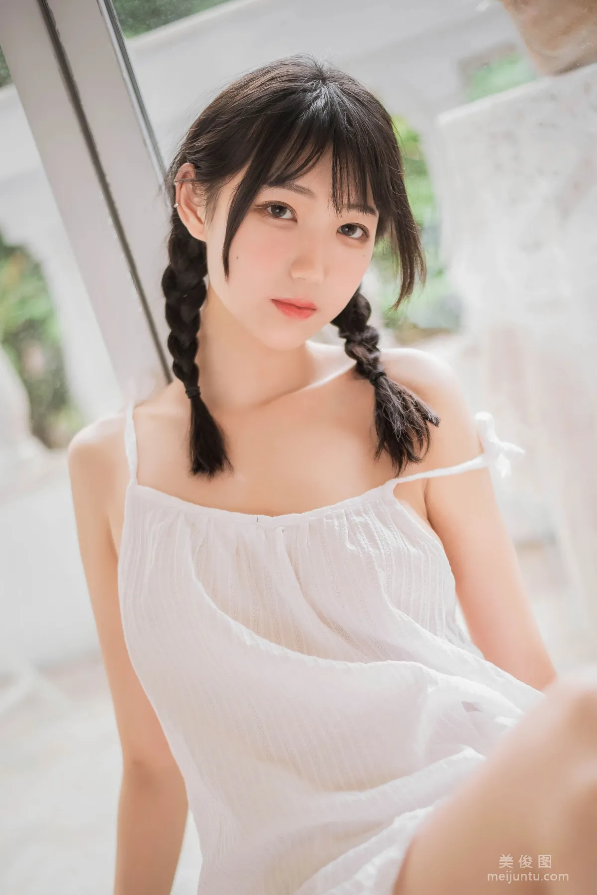 [Web Idol COSER Photos] Zhouji Shike Aitu Tu - Midsummer Set photo 11