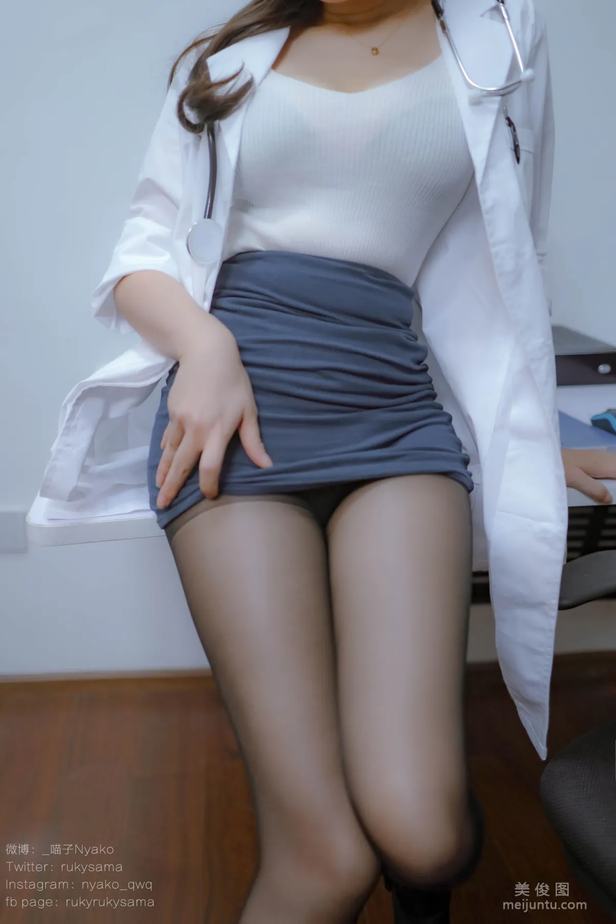 [Web Idols COSER Photo] Cute Girl Nyako Miaozi, Secret Ward Set photo 20