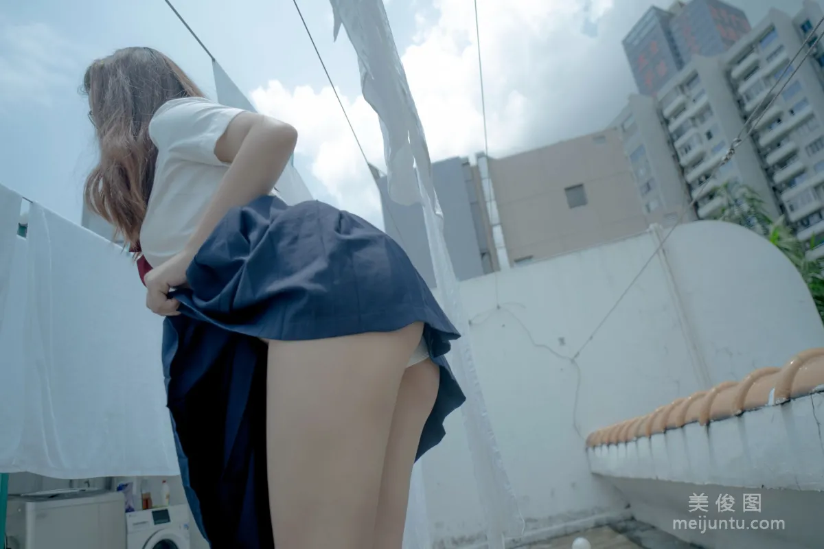 Bai Ye: Web Idols photo 4