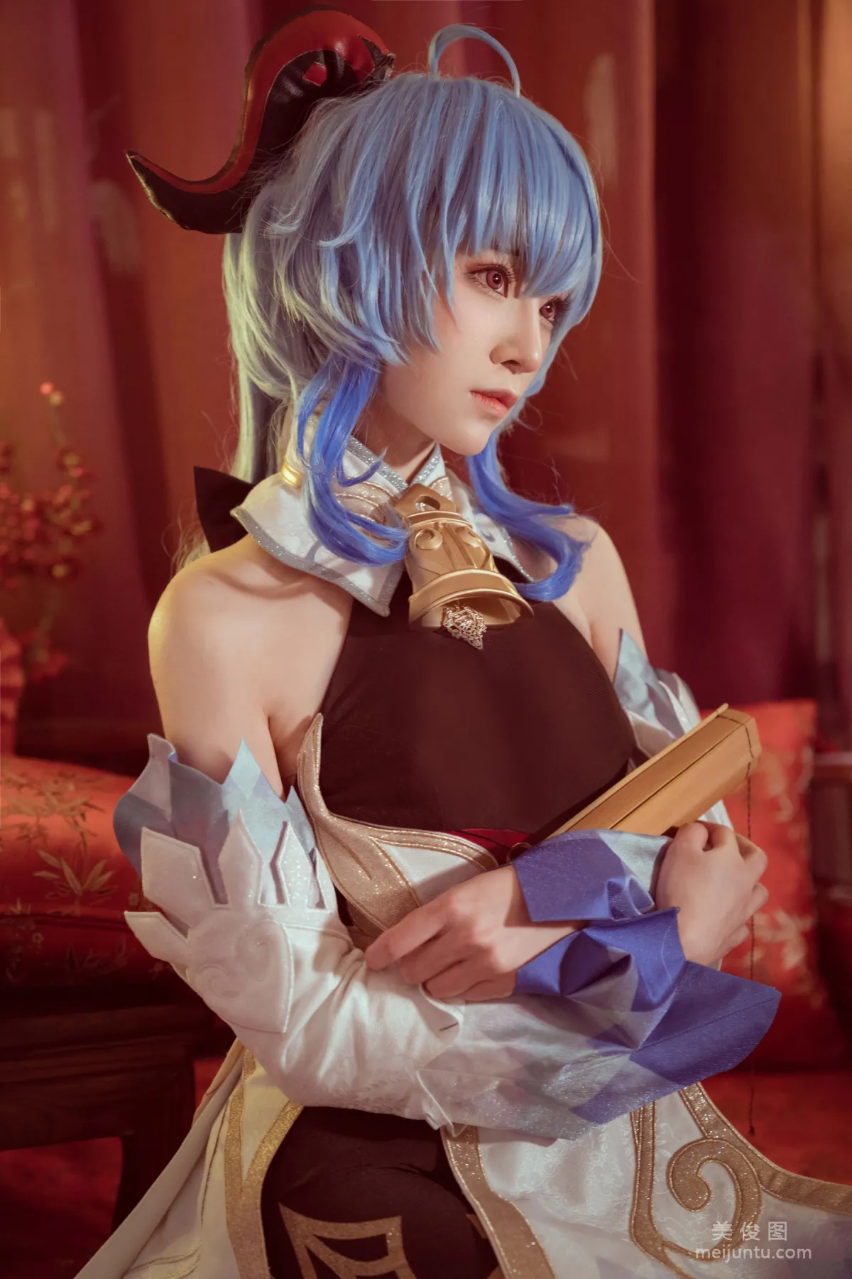 Qi Tailang: Web Idols photo 12