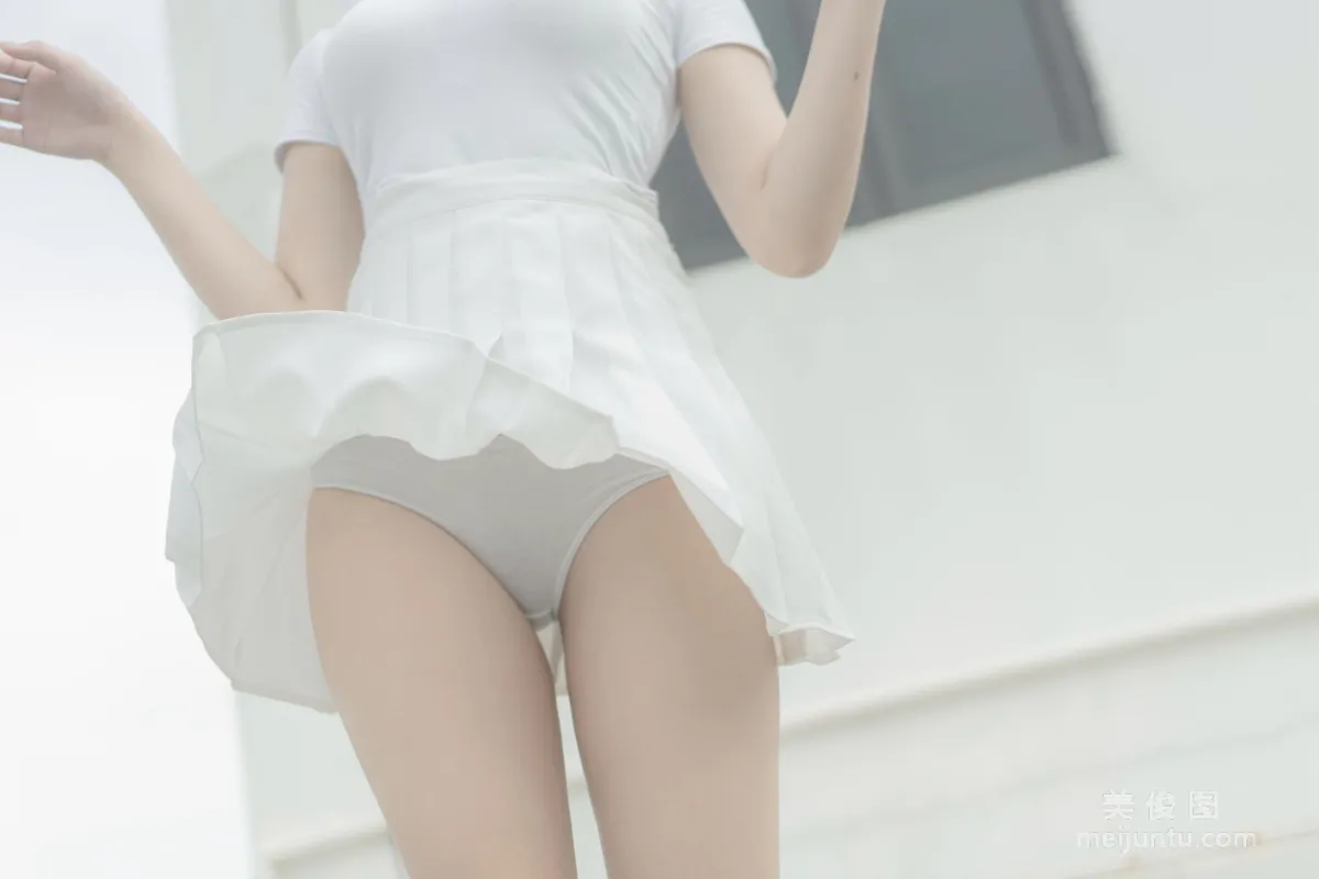 Quirky Girl Axun kaOri, Rooftop Set photo 52