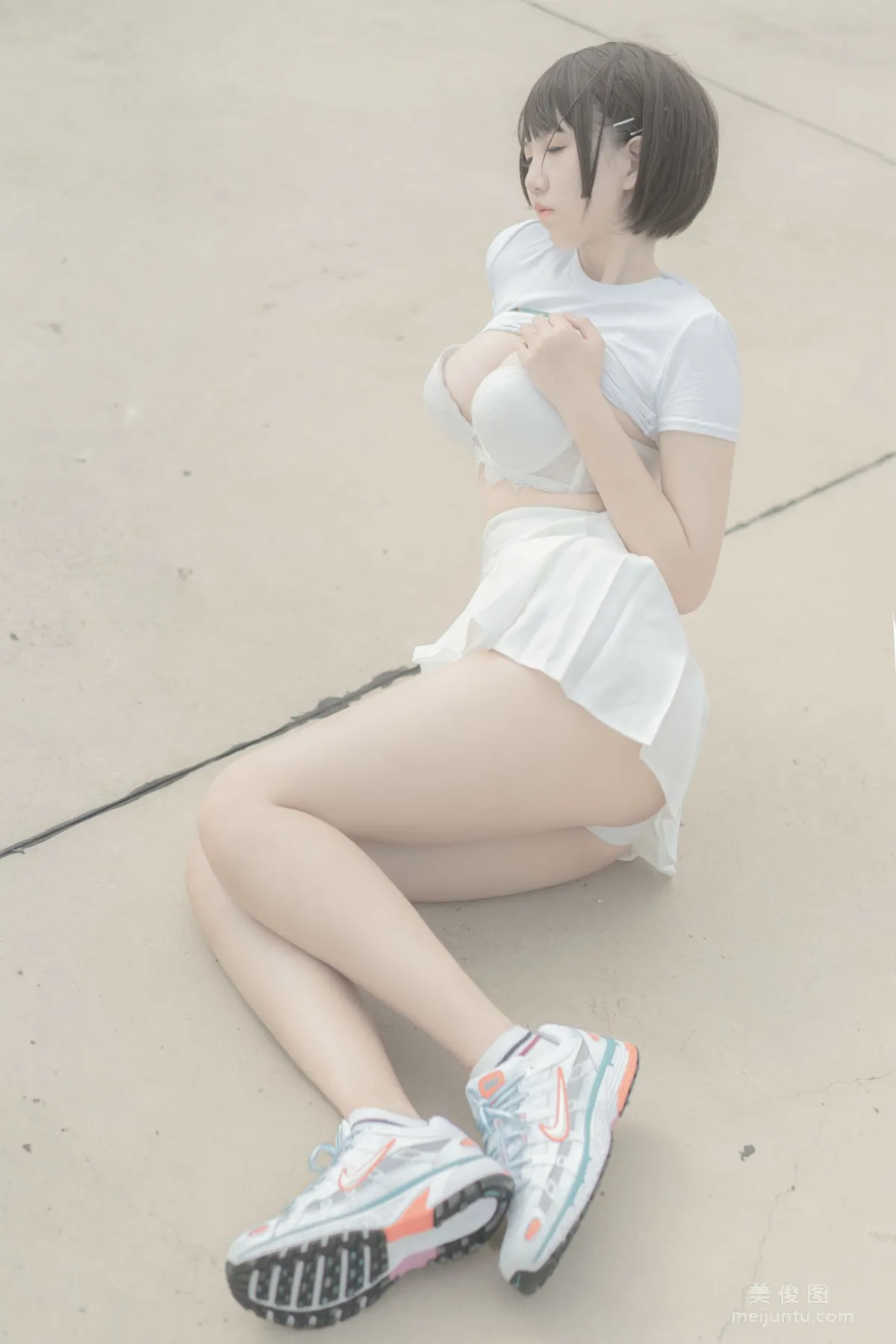 Quirky Girl Axun kaOri, Rooftop Set photo 36