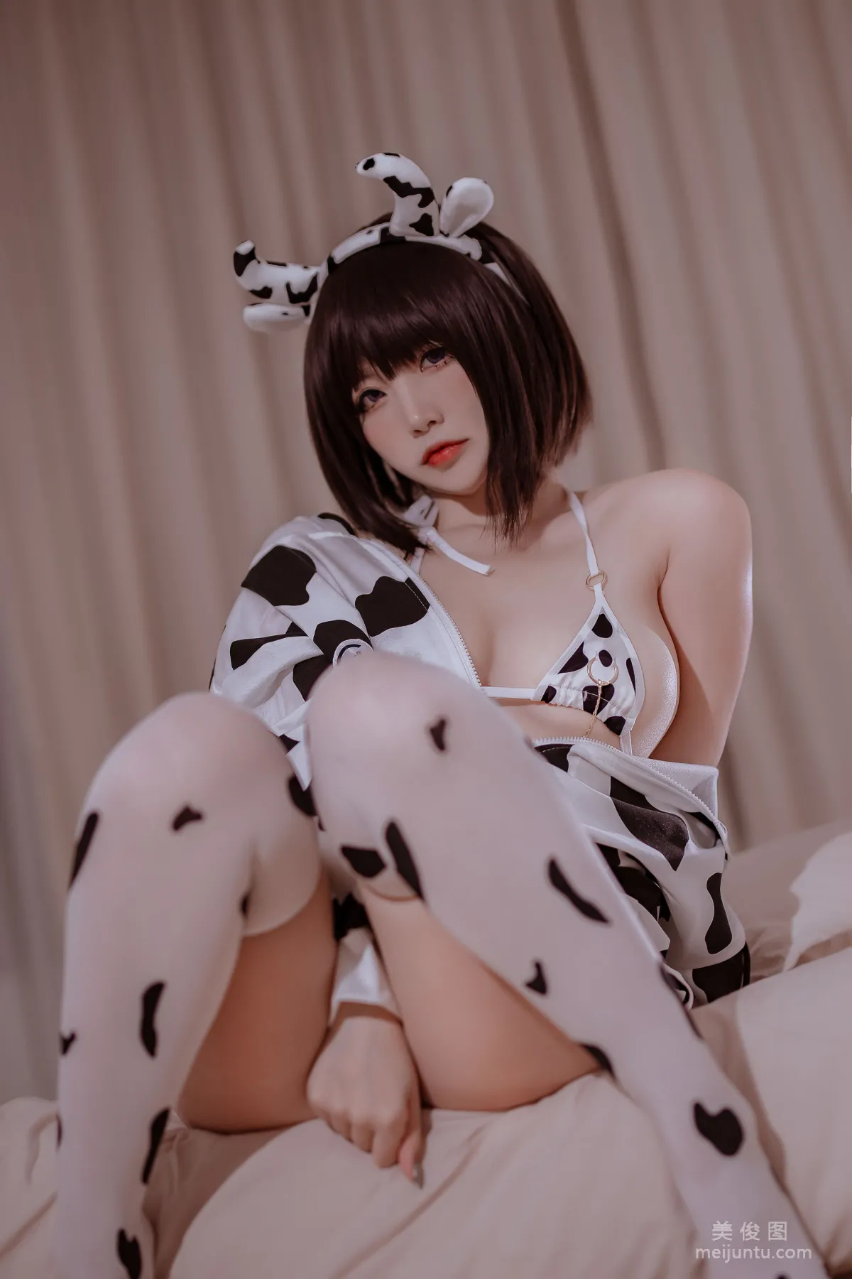 Erzuo Nisa: Web Idols photo 19
